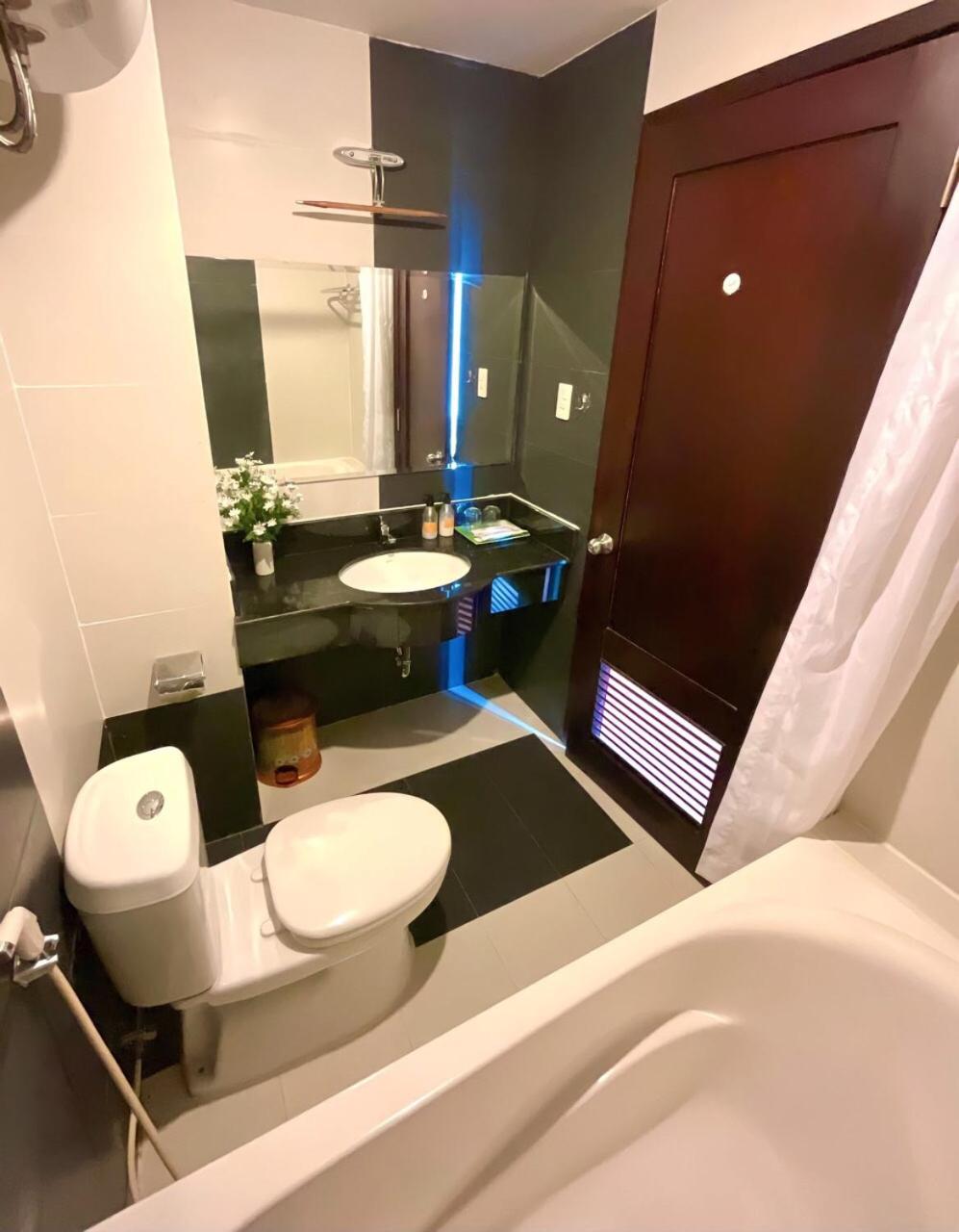 Deluxe Twin Room - Photo 37