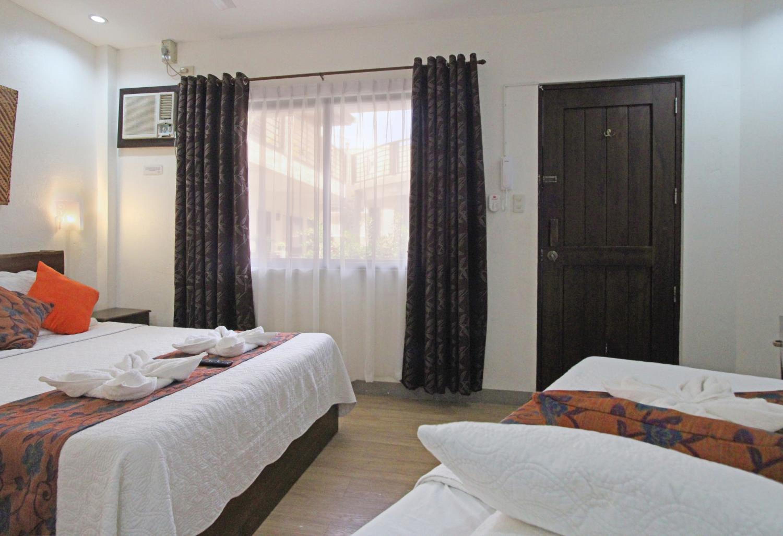 Triple Room photo 1