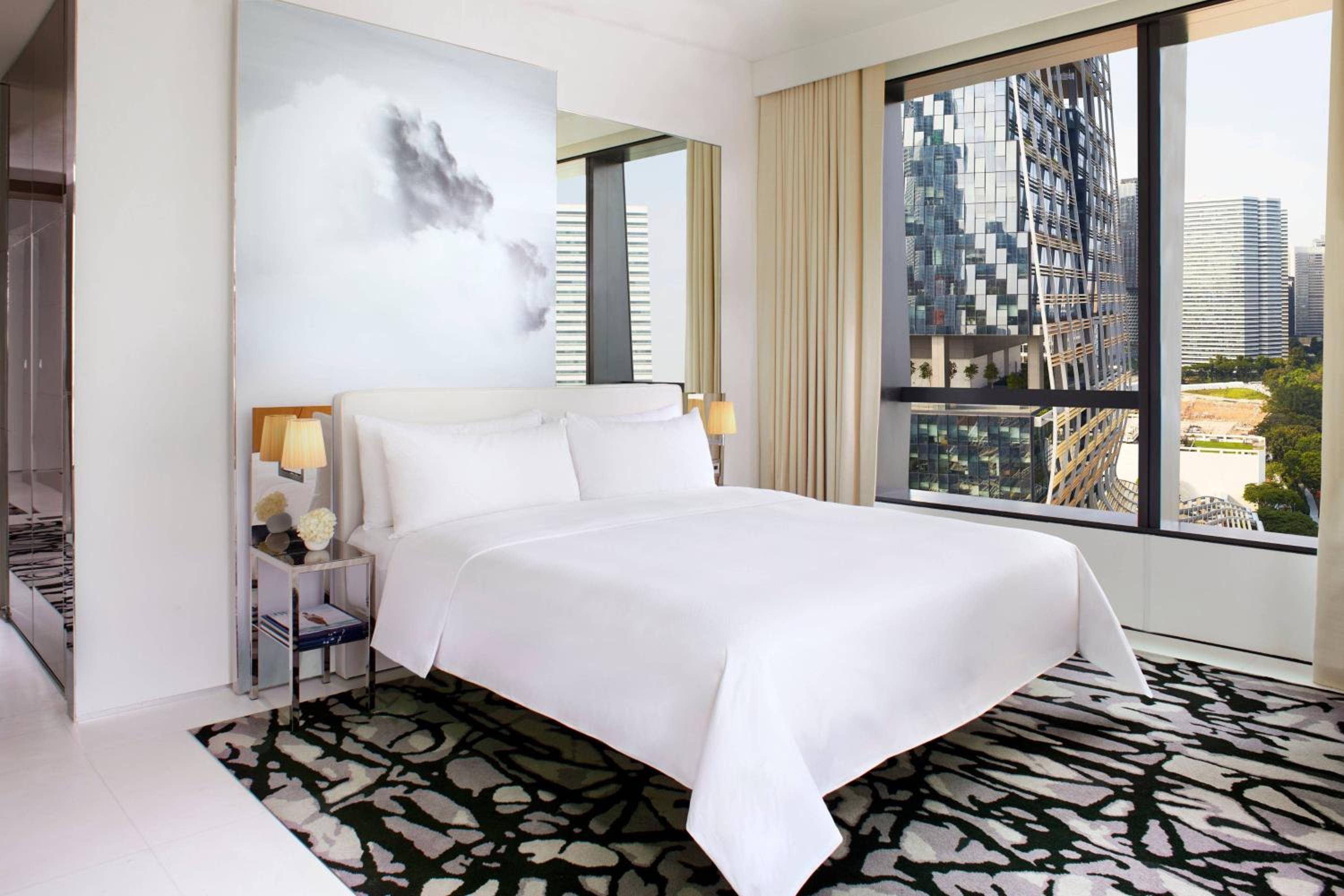 Deluxe Suite, Executive Lounge Access, 1 King