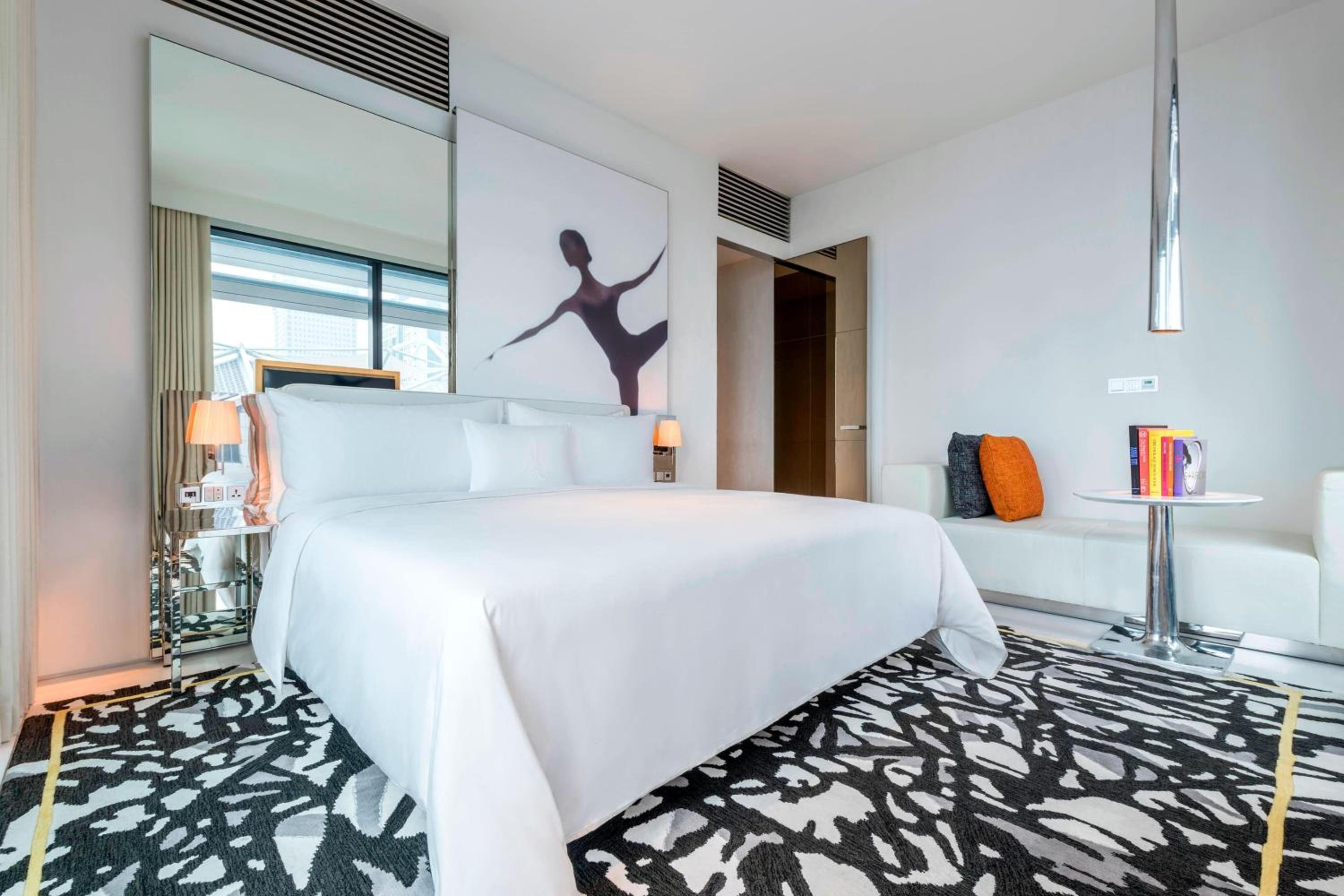 Deluxe Suite, Executive Lounge Access, 1 King