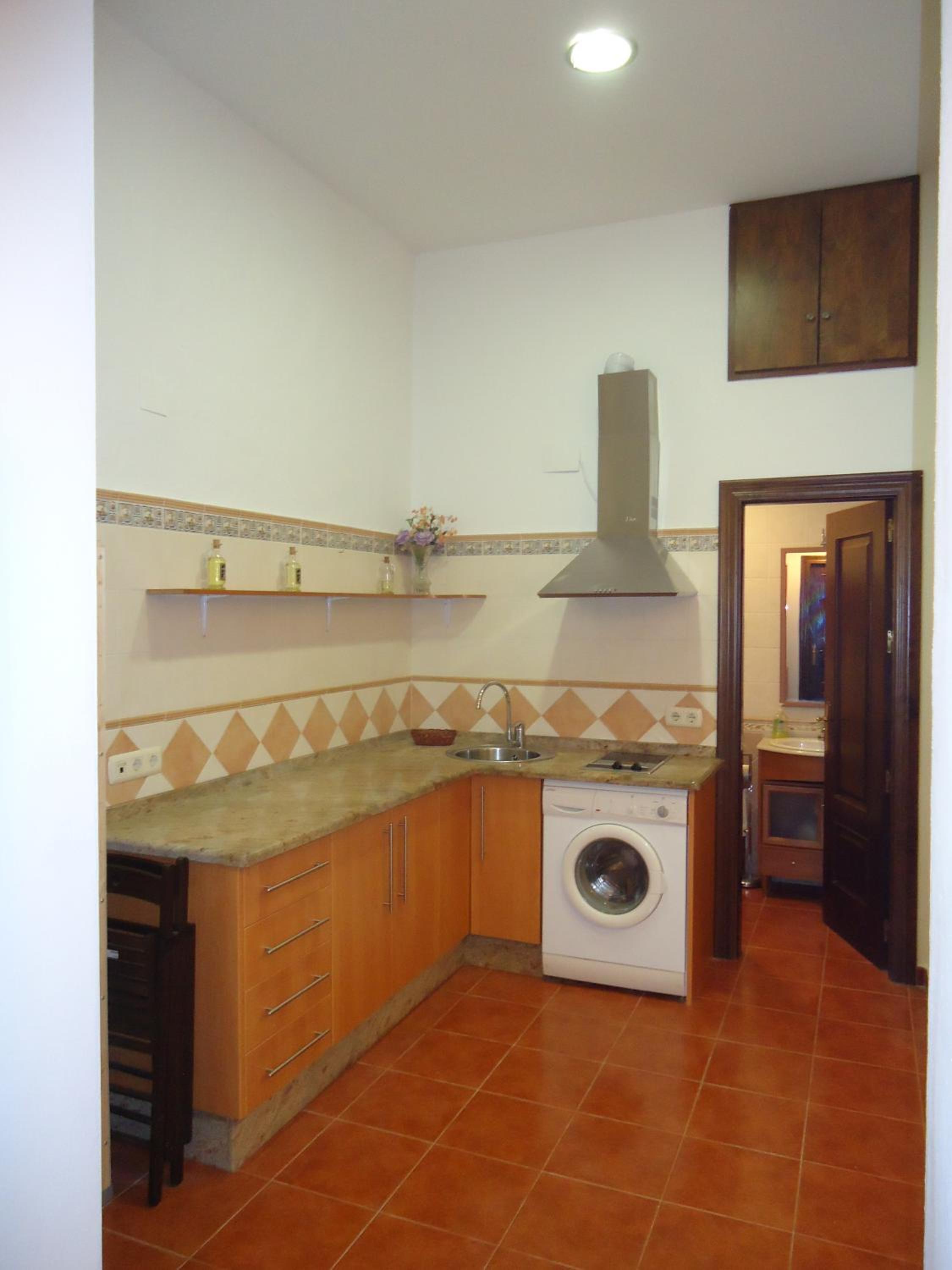 Two-Bedroom Apartment - Photo 4