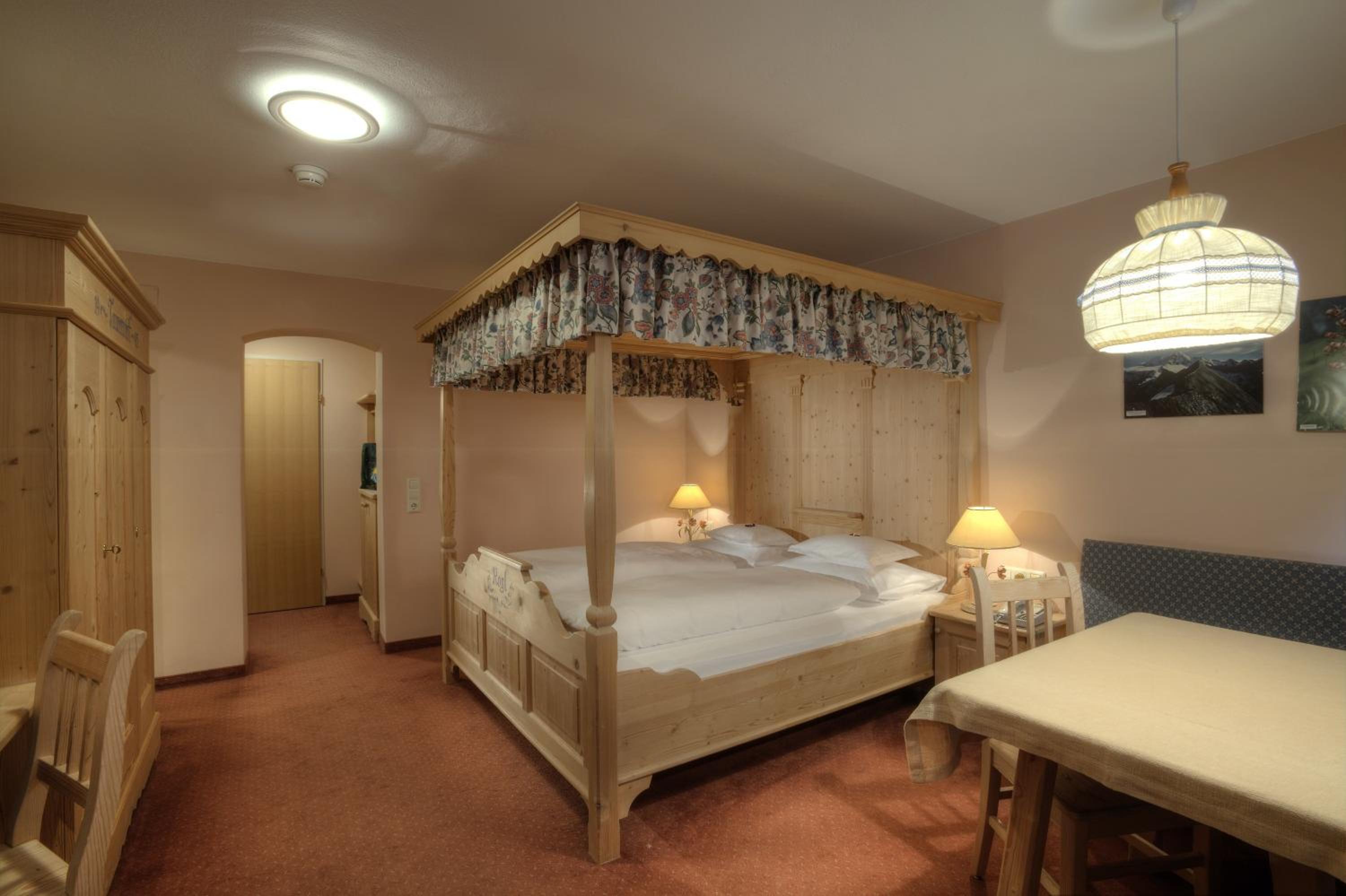 Double Room - Photo 1