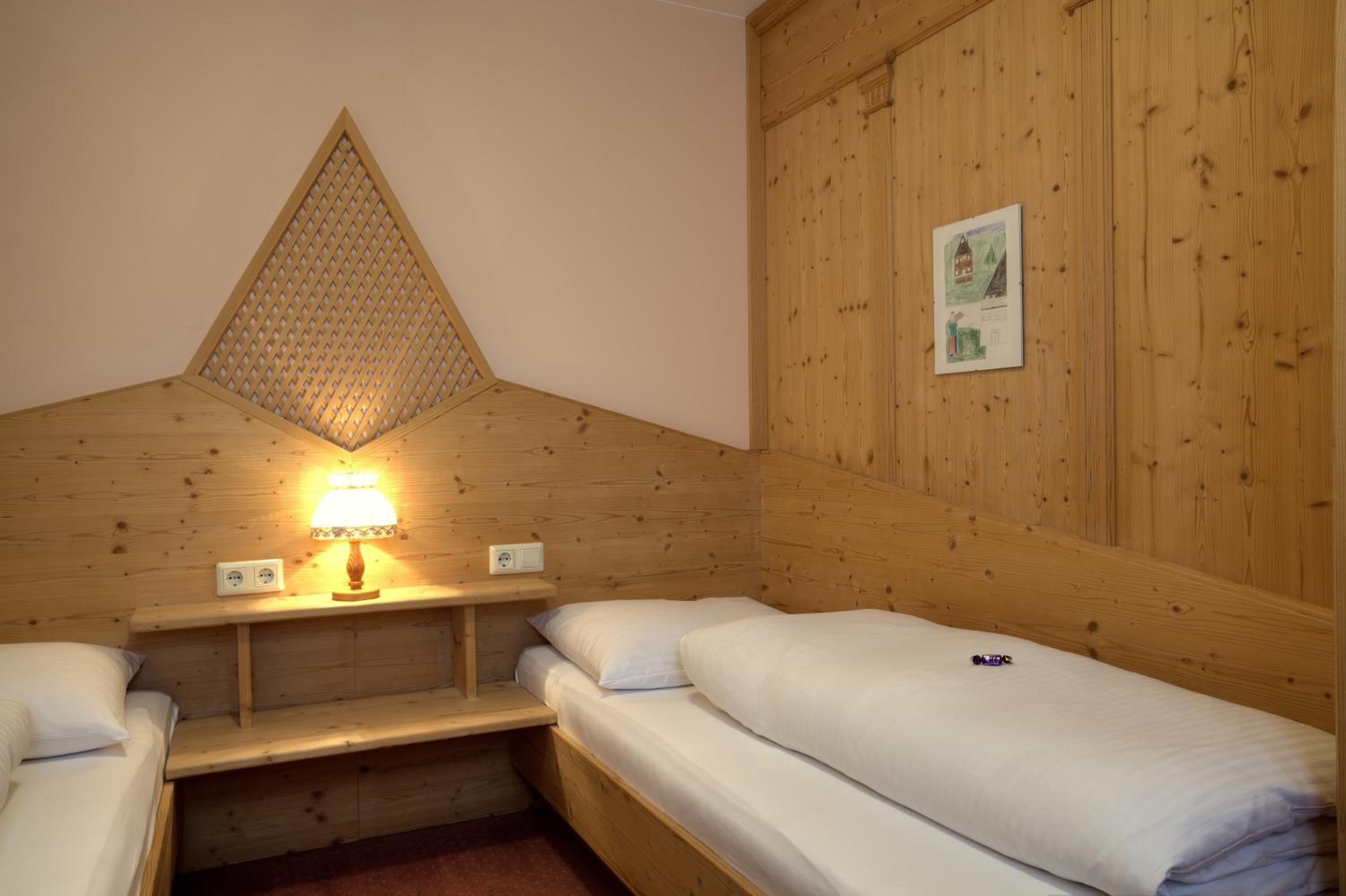 Double Room - Photo 2