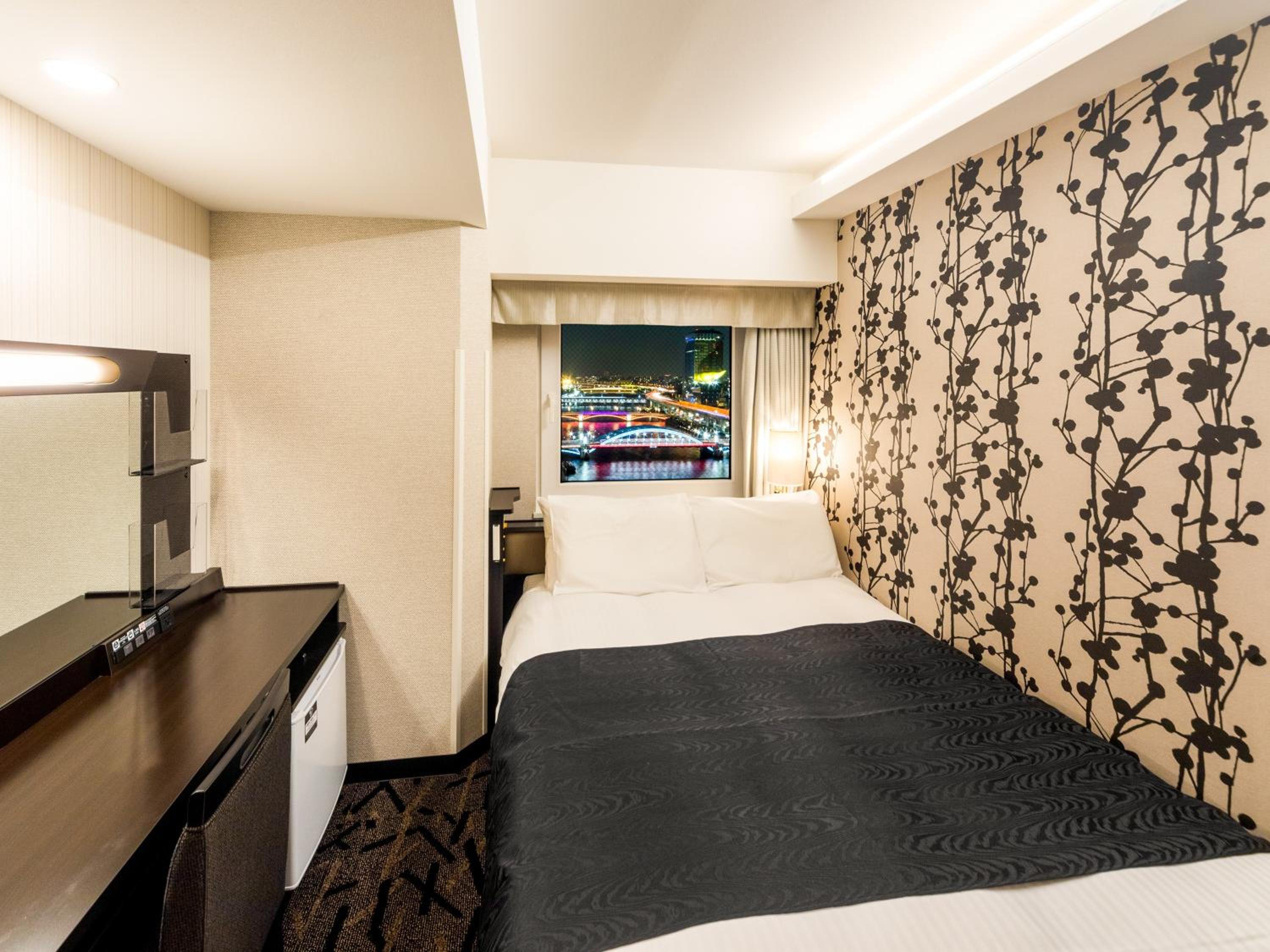 Double Room with View - Non-Smoking photo 1