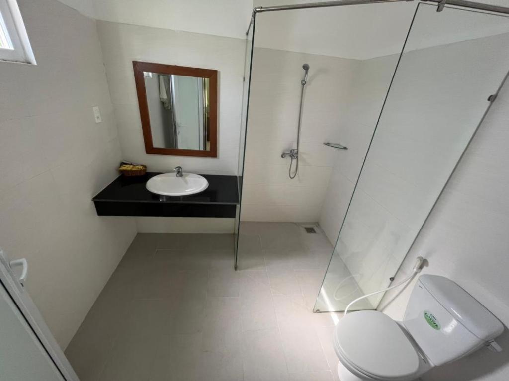 Deluxe Triple Room - Photo 9