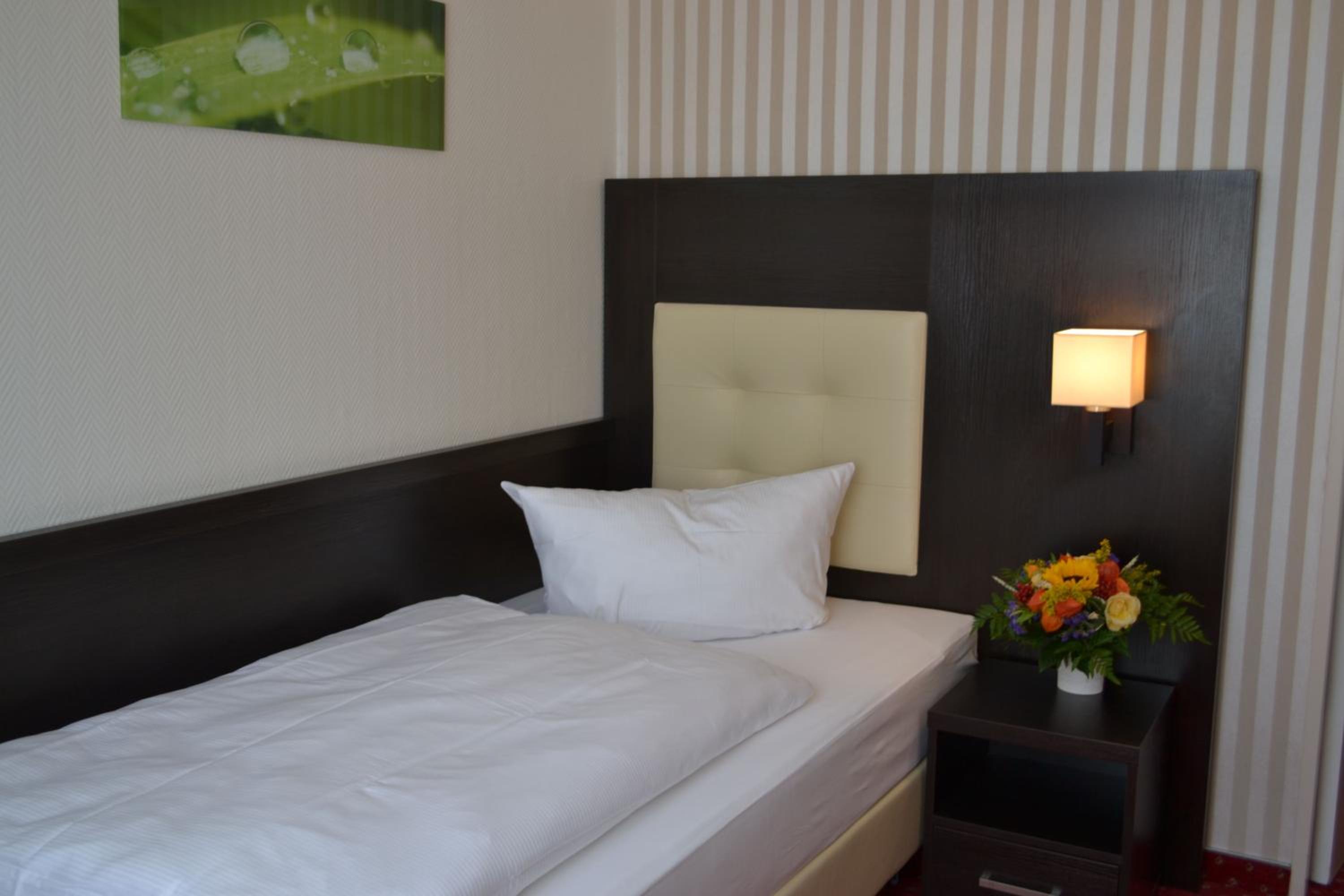 Budget Single Room