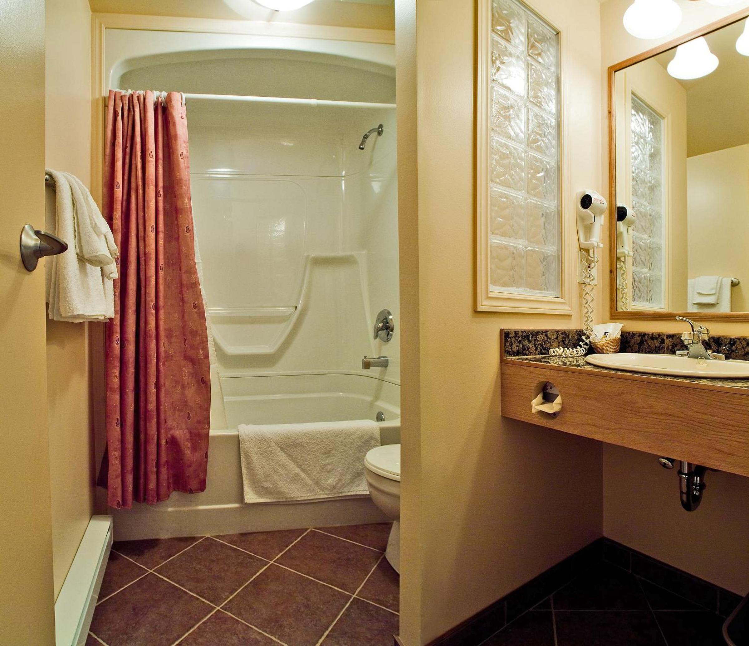 Superior Double Room with Two Double Beds photo 2
