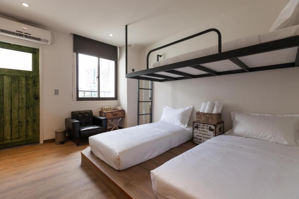 Triple Room with Shower photo 1