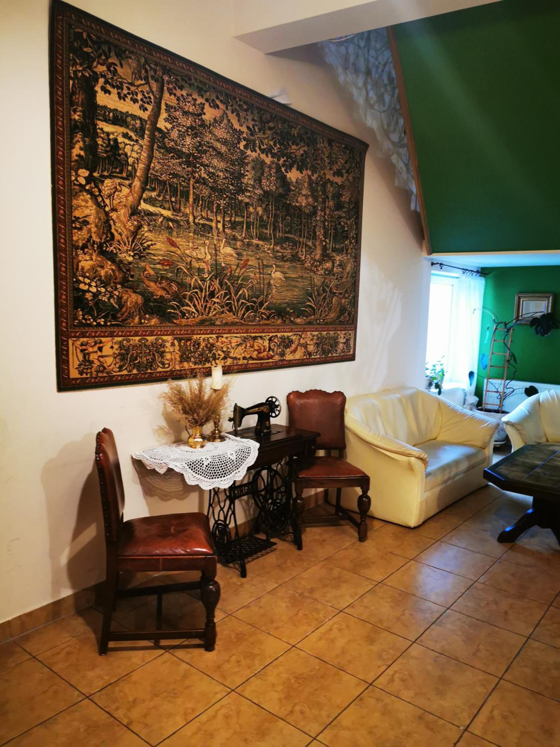 Double Room - Photo 14