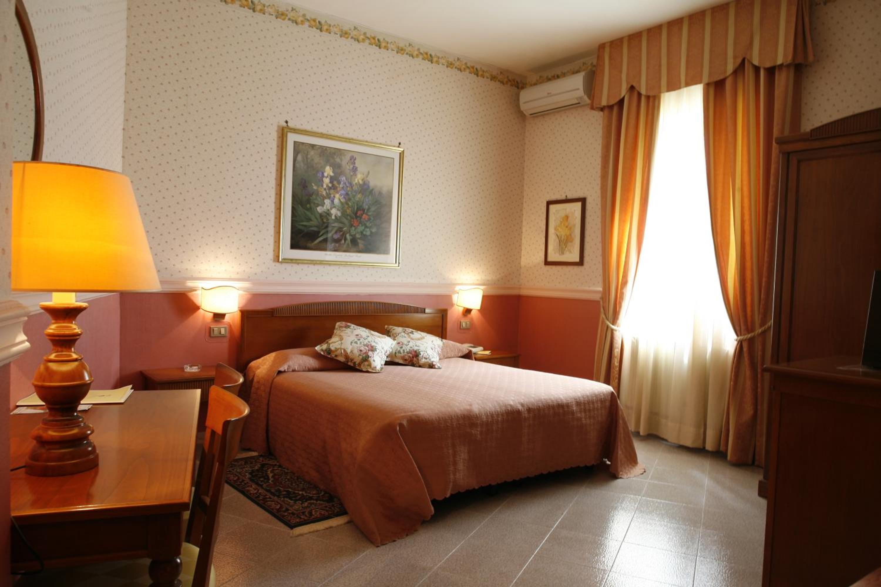 Triple Room - Photo 4