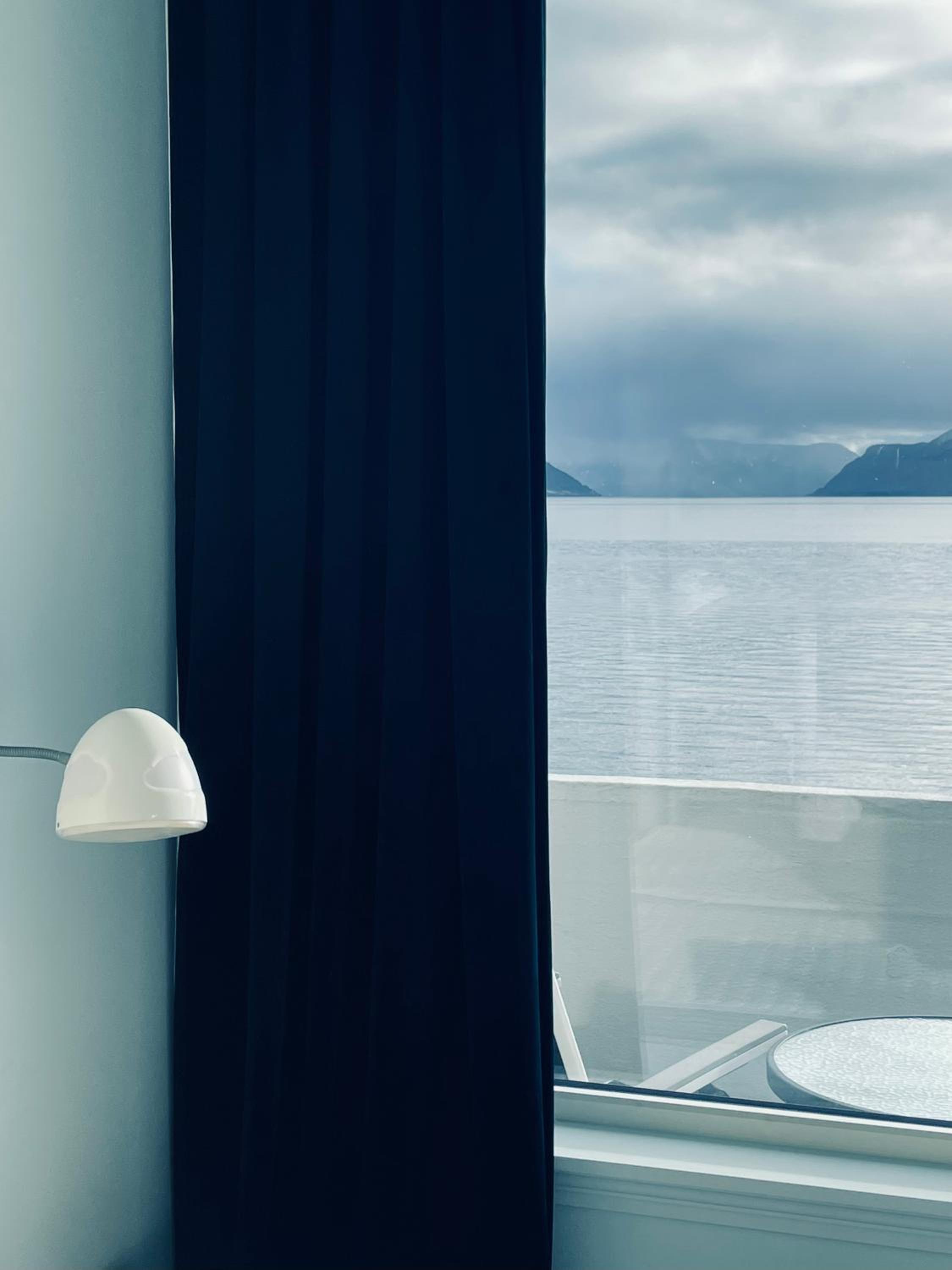 Twin Room with Sea View - Photo 1