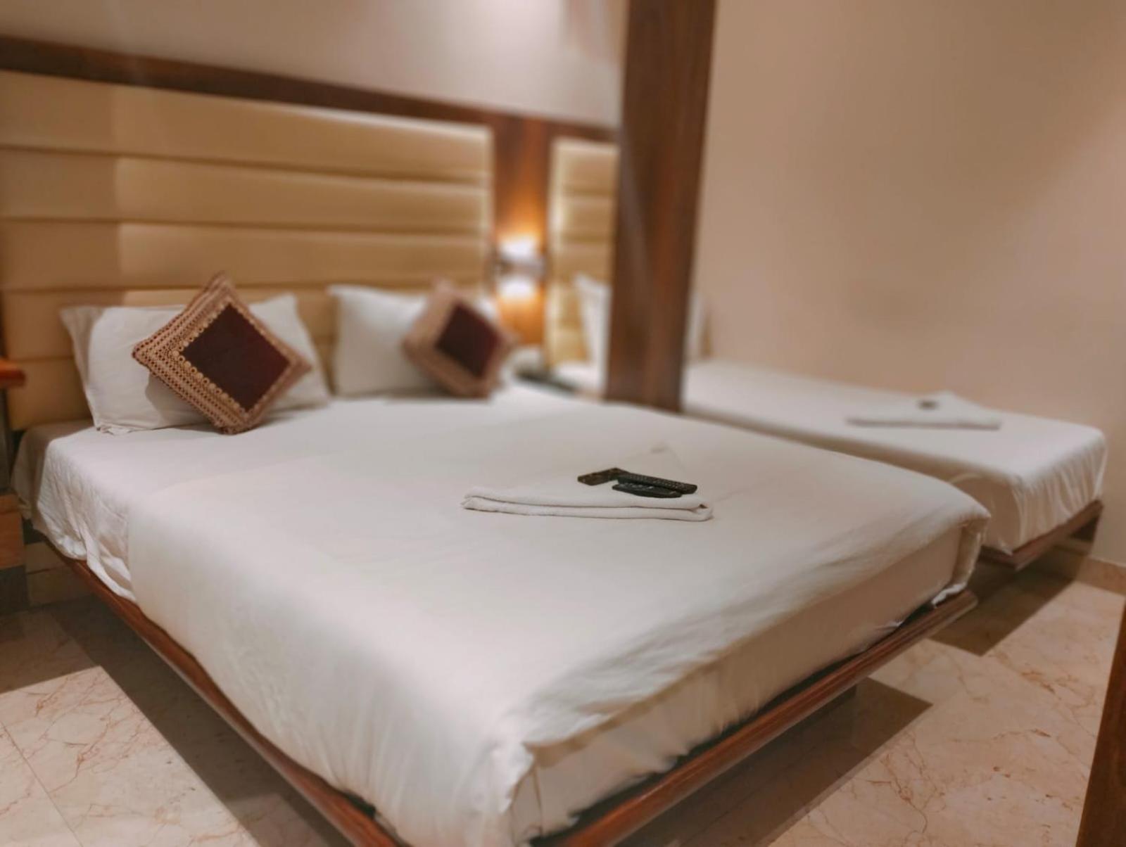 Classic Triple Room - Photo 2