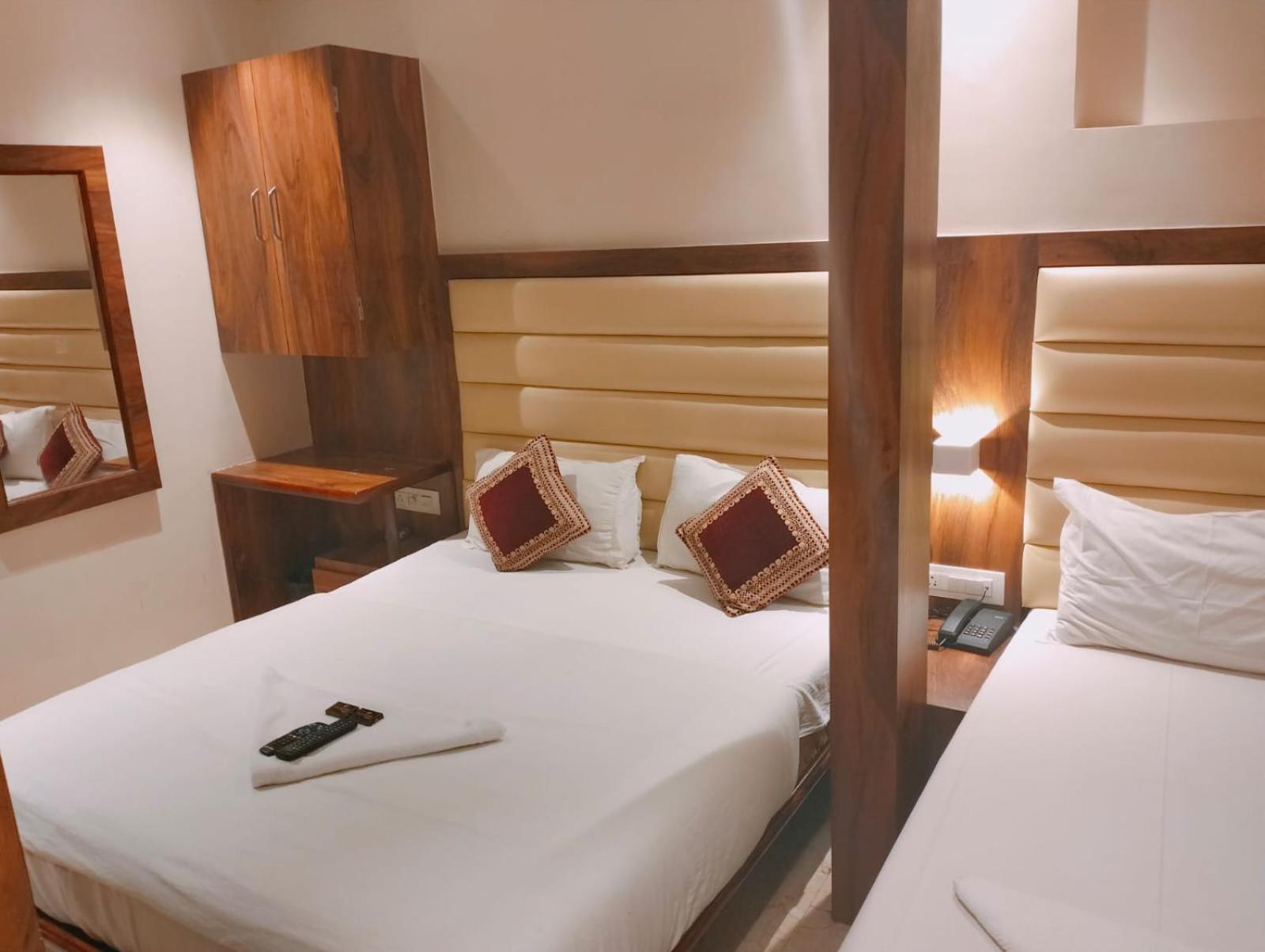 Classic Triple Room - Photo 3