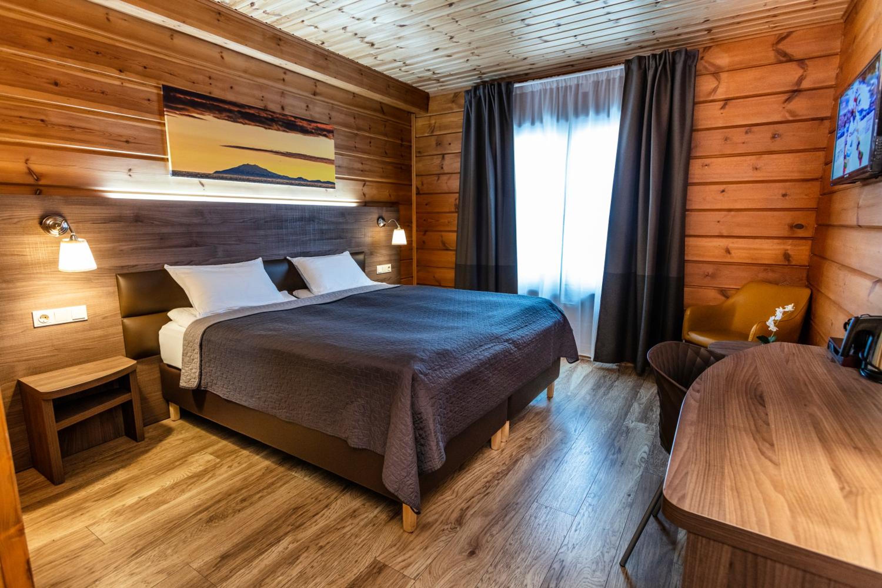 Double Room with Private Bathroom photo 1