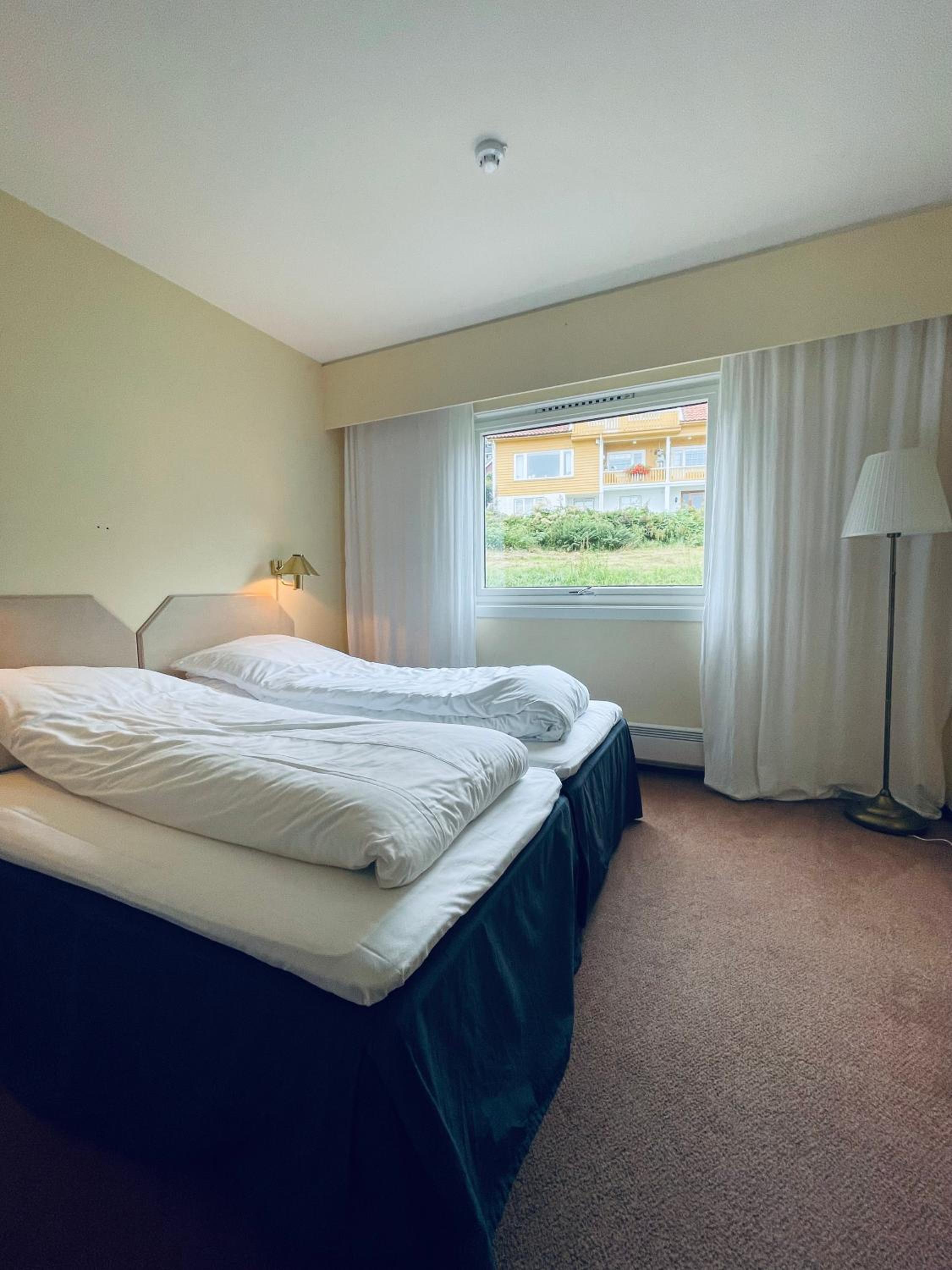 Twin Room - Photo 4