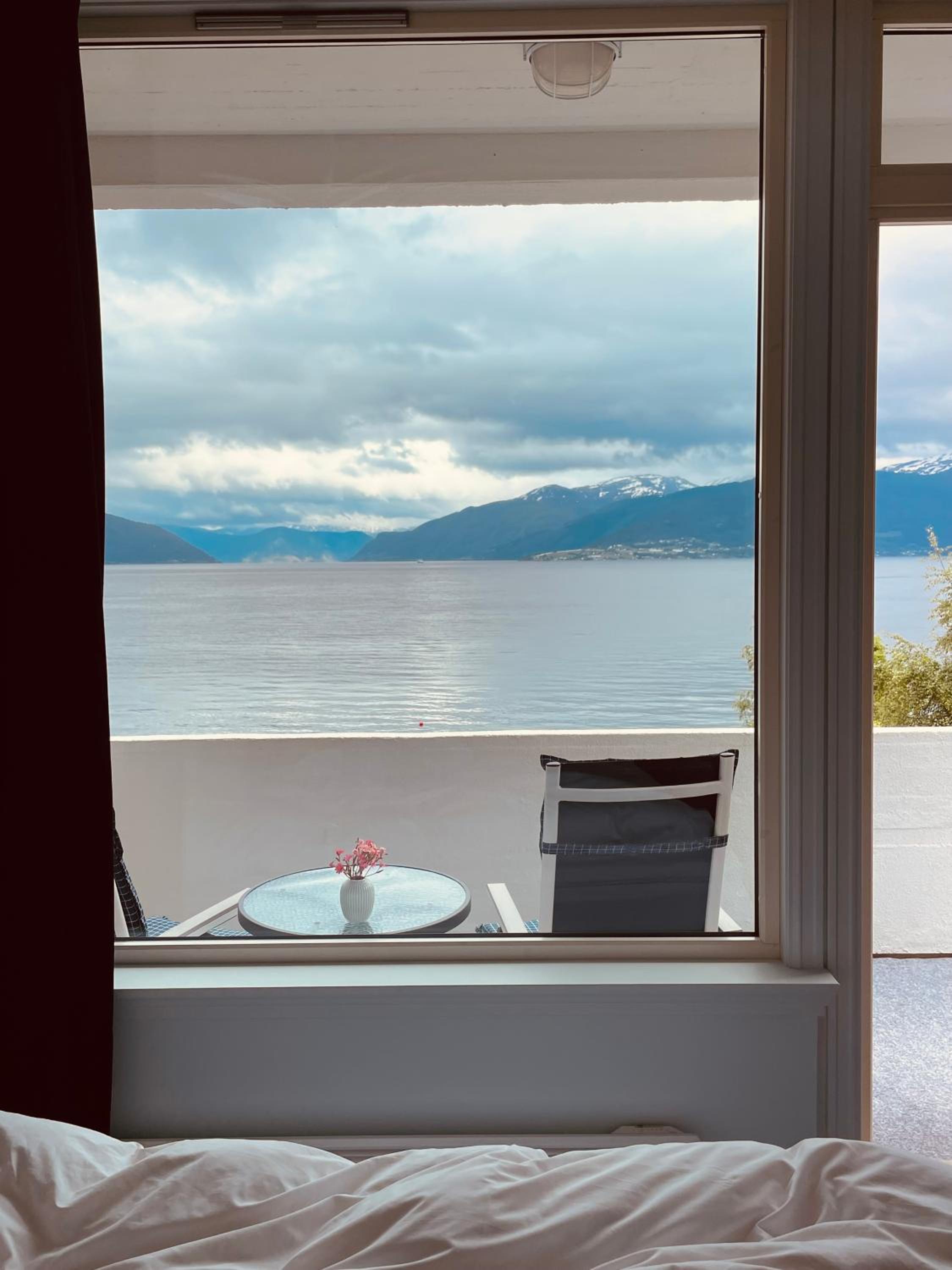 Twin Room with Sea View - Photo 7