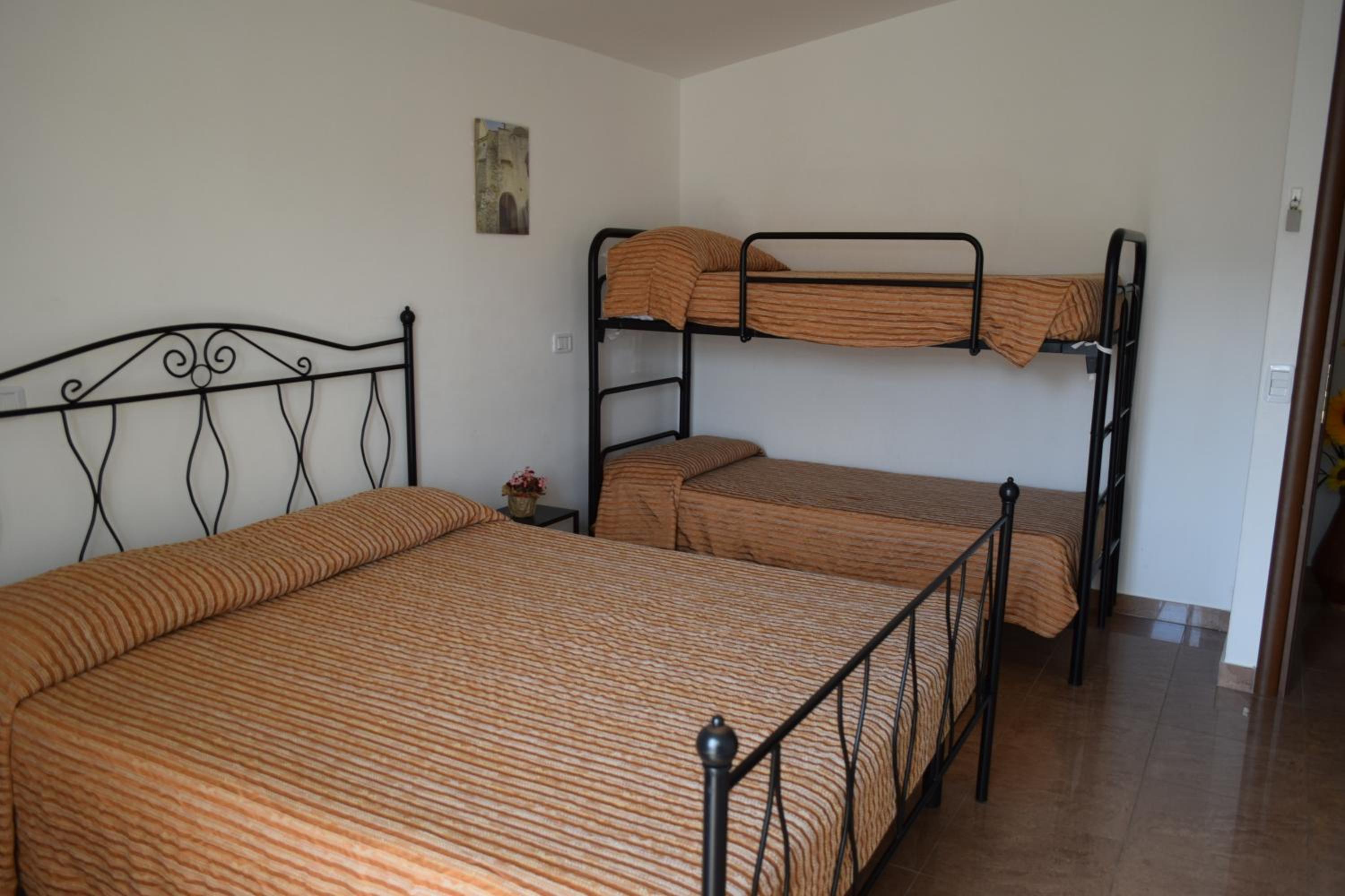 Budget Double or Twin Room photo 2