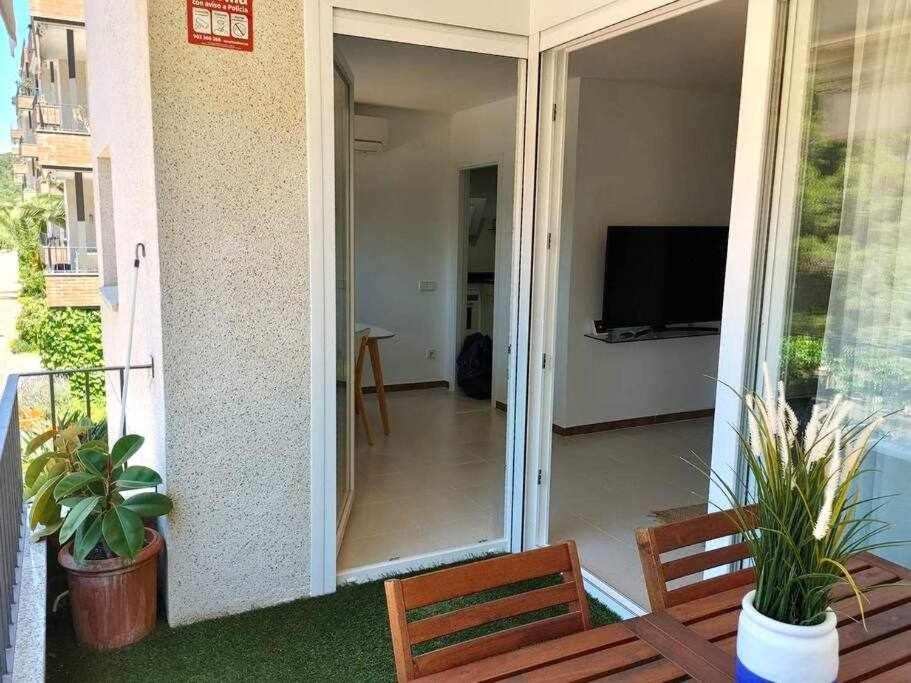 Two-Bedroom Apartment photo 2