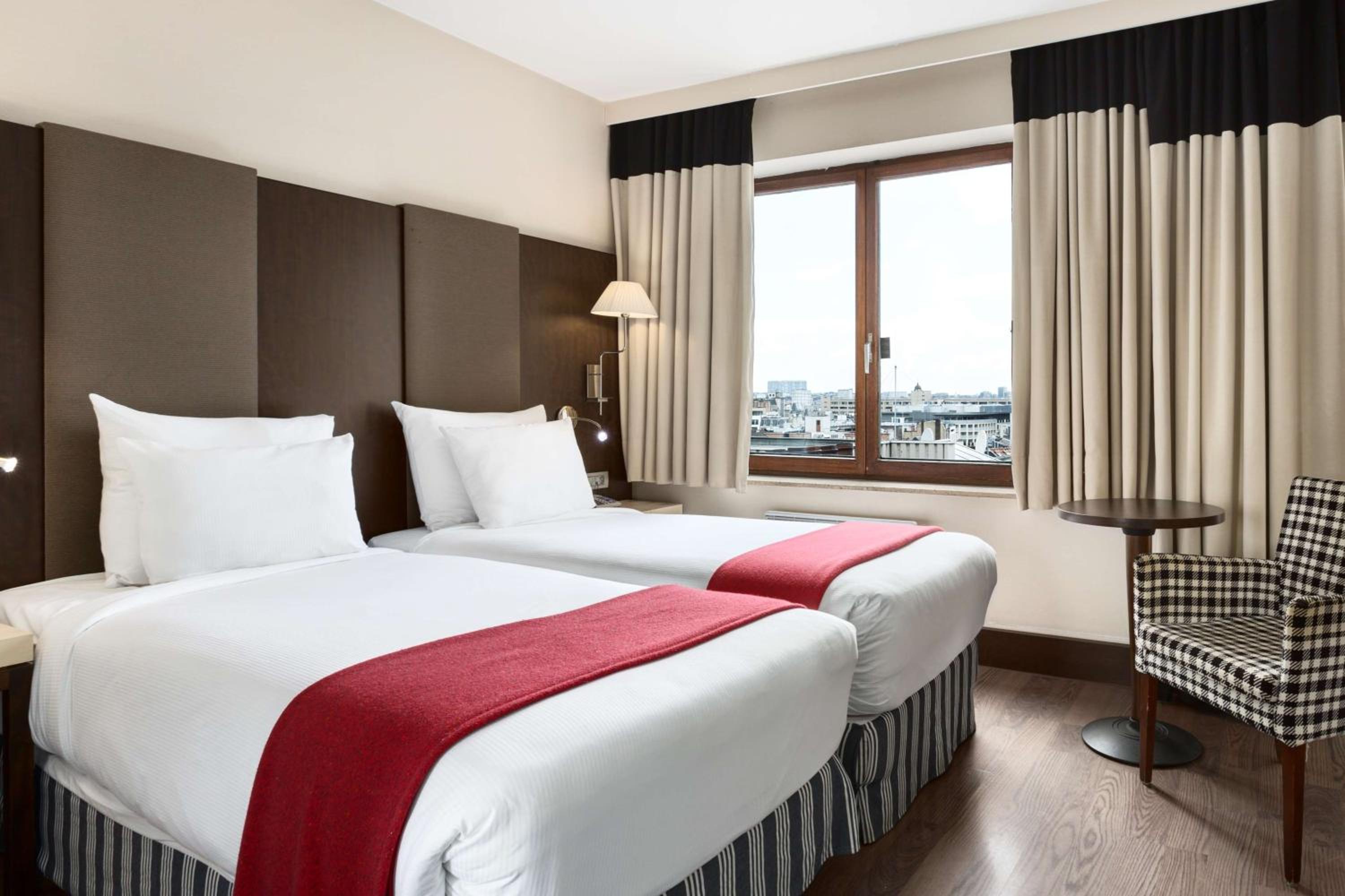 Superior Double or Twin Room - Photo 5