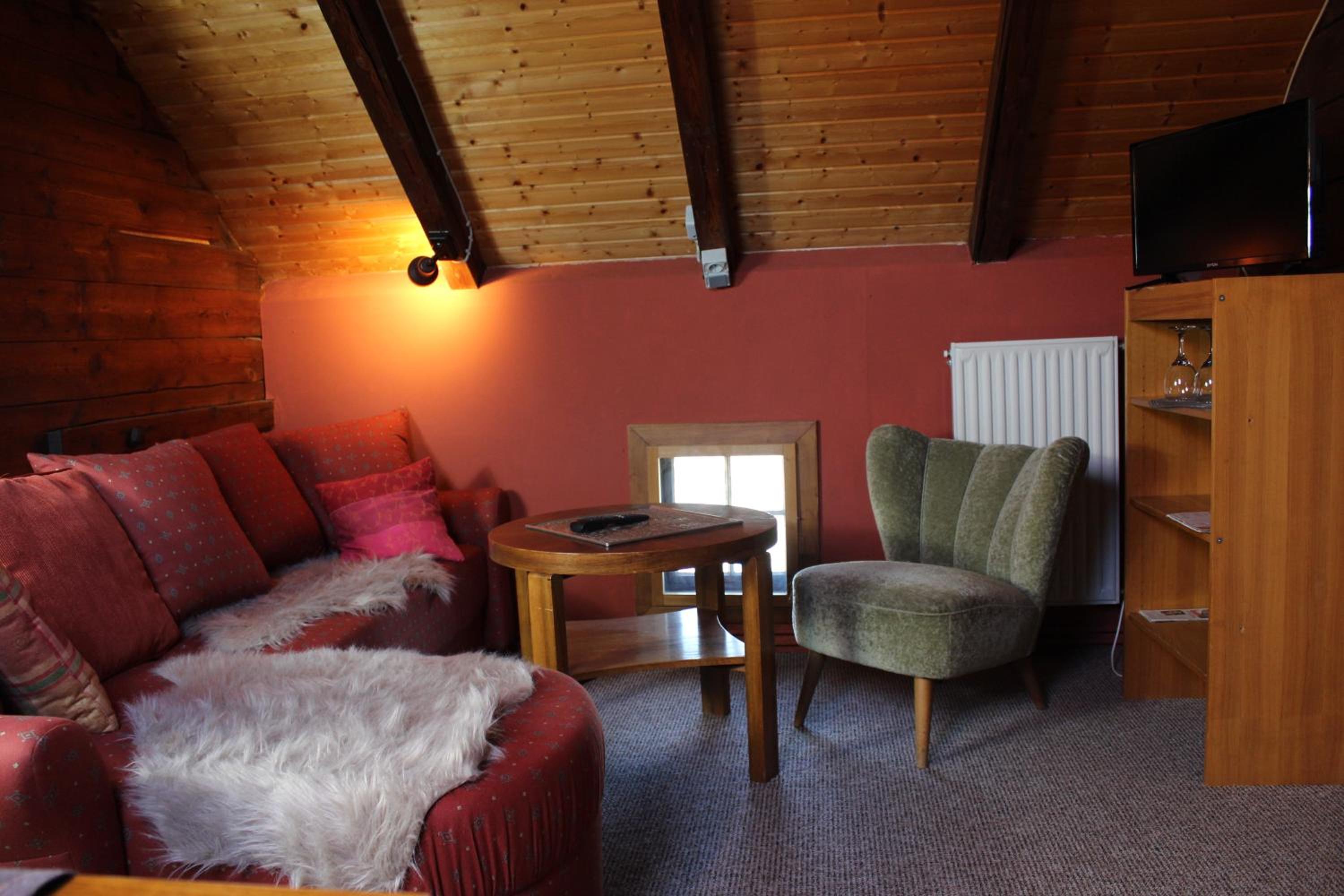 Quadruple Room - Photo 5