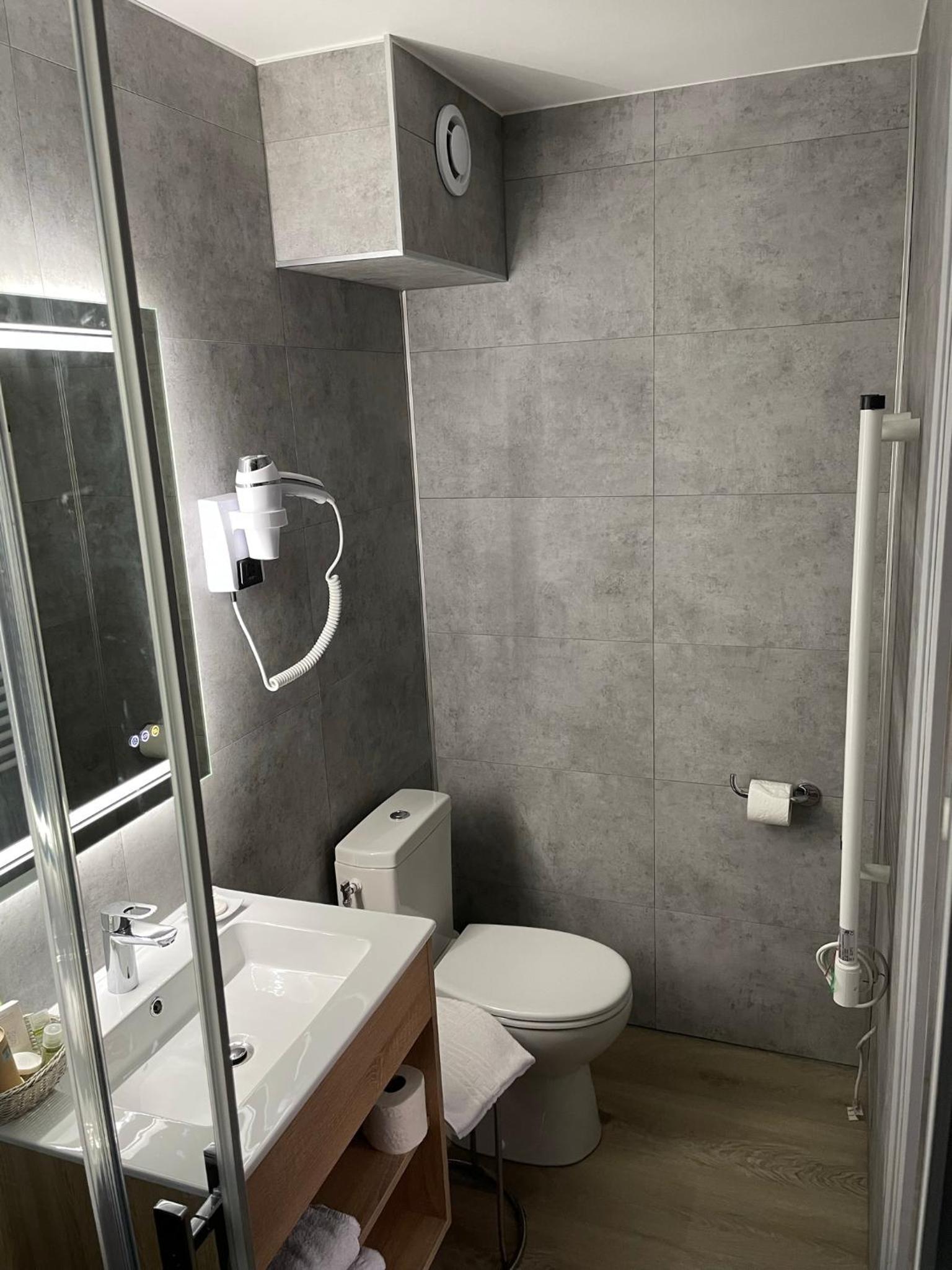 Comfort Double Room - Photo 5