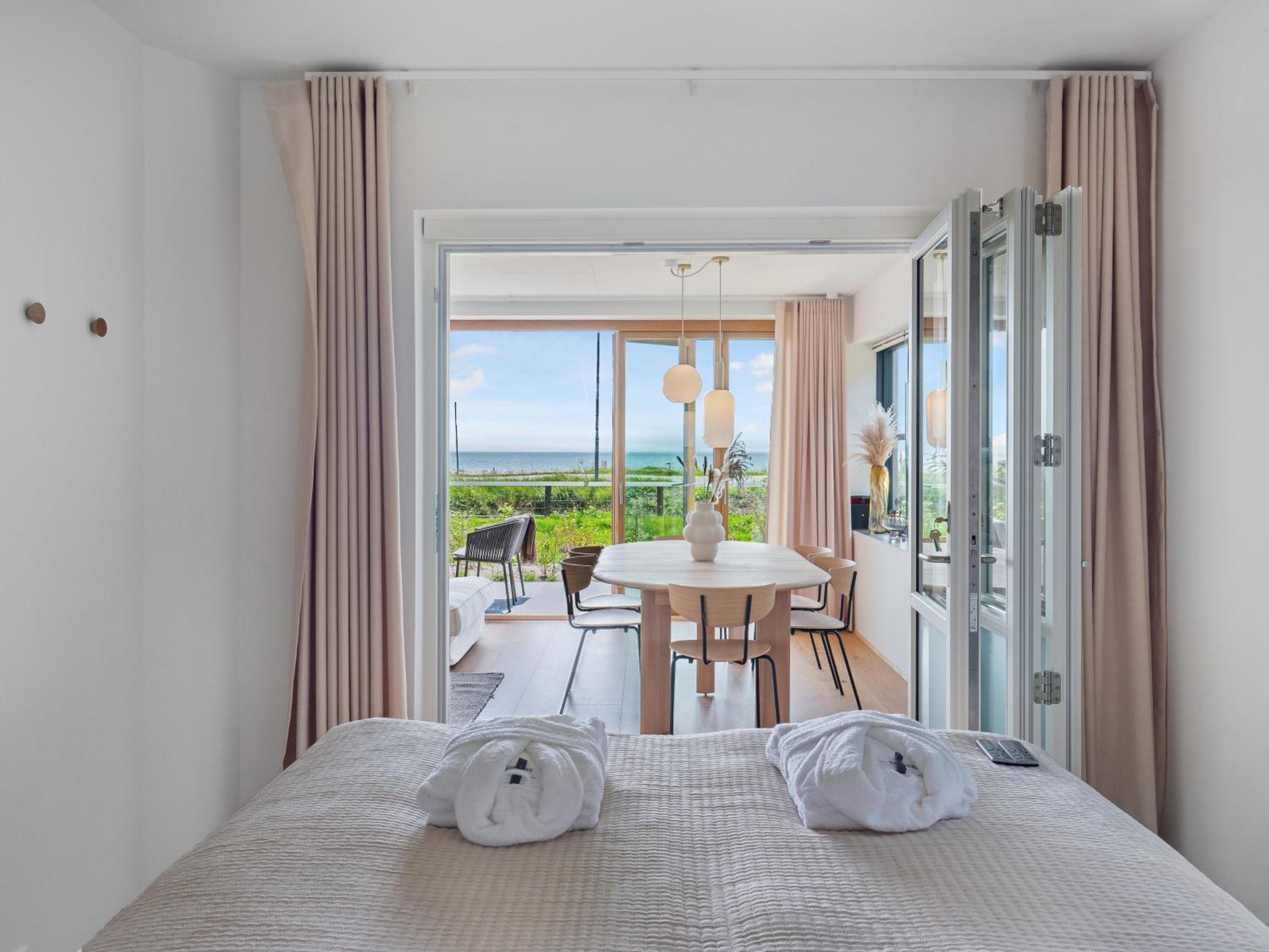 Apartment with Sea View photo 2
