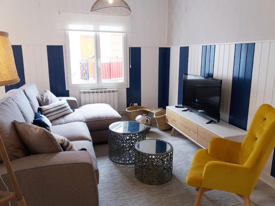 Casa de cuatro habitaciones