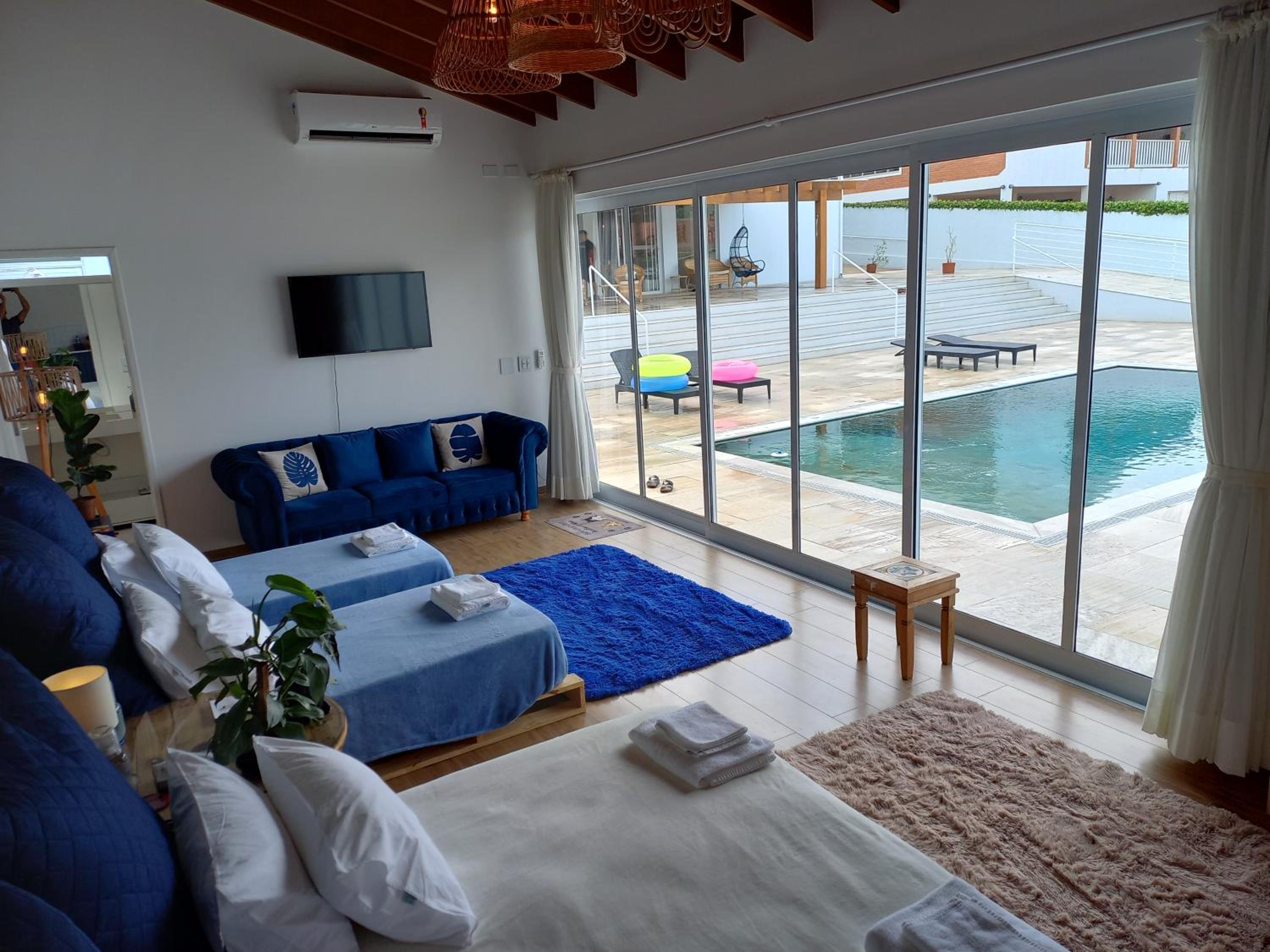 Deluxe Quadruple Room - Photo 2