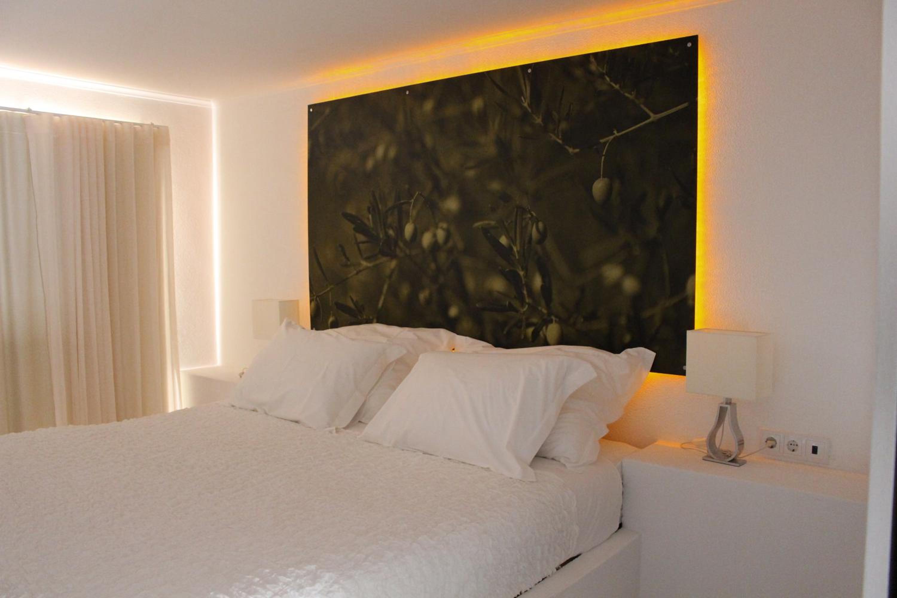 Double Room with Pool View photo 2