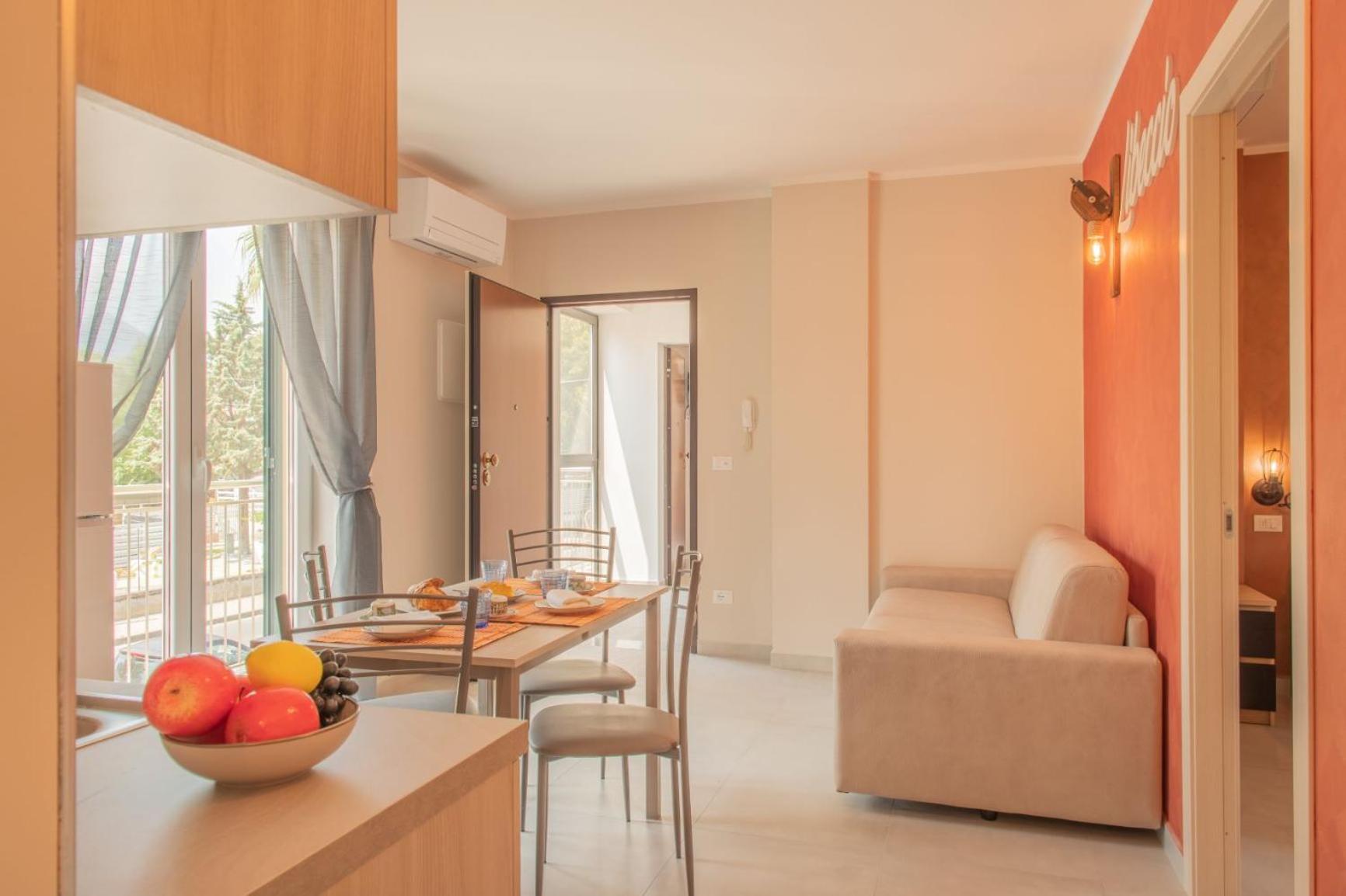 Three-Bedroom Premium Apartment with Balcony photo 3