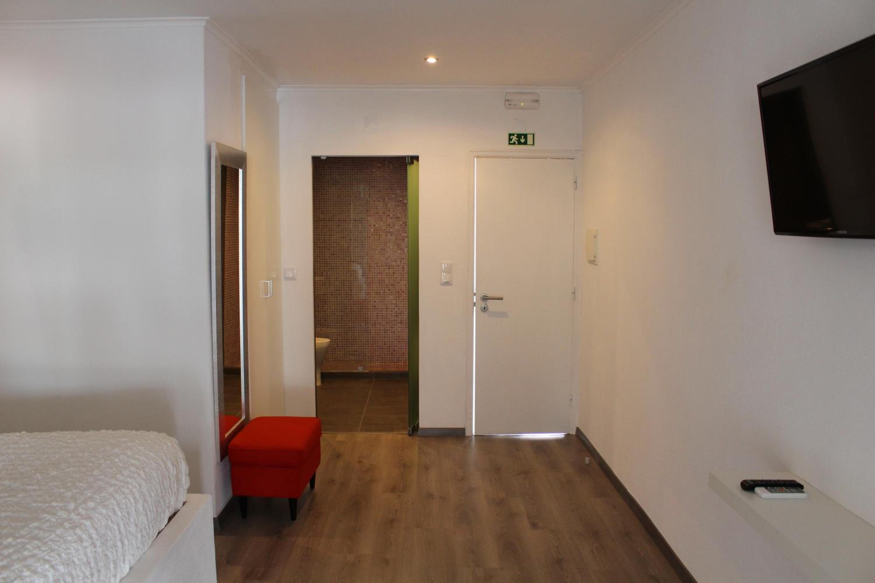 Standard Double Room photo 3