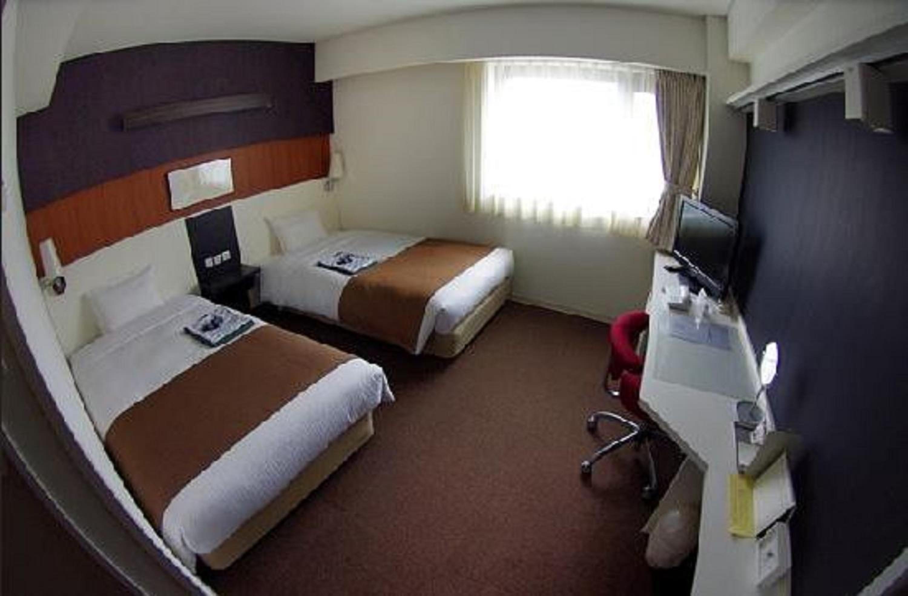 Twin Room - Smoking photo 2