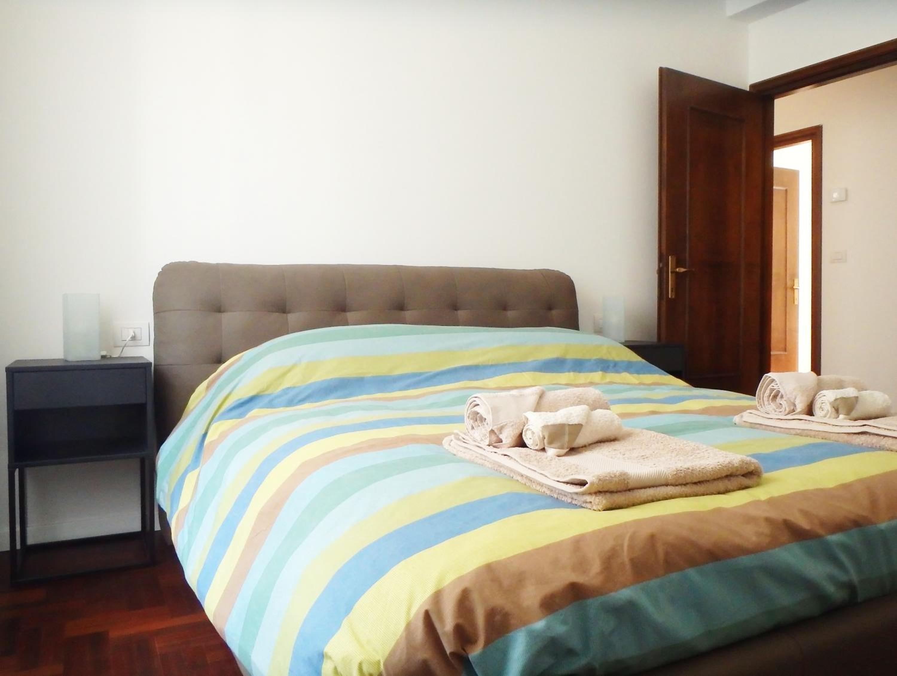 One-Bedroom Apartment photo 3