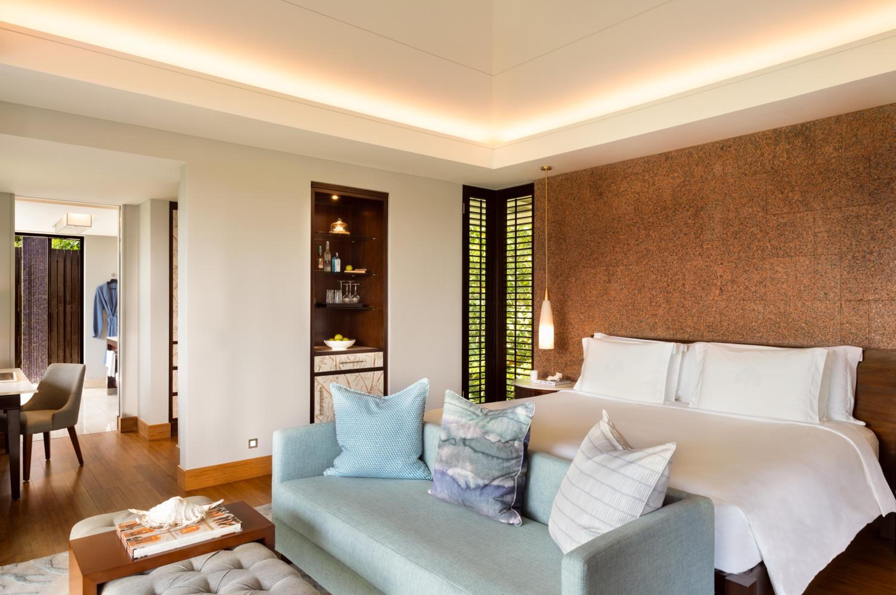 Grand Hillside Pool Villa with Garden View - Photo 3