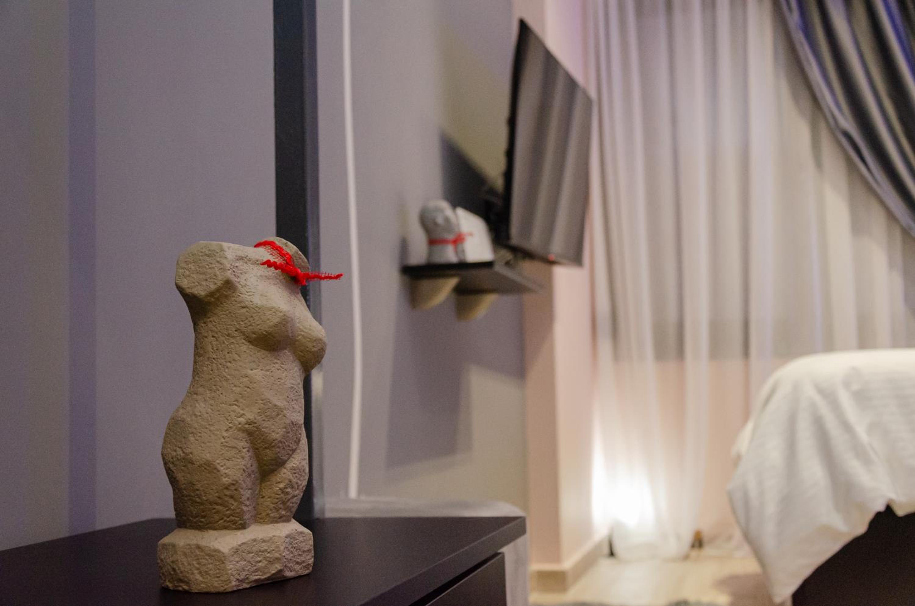 One-Bedroom Apartment - Photo 21