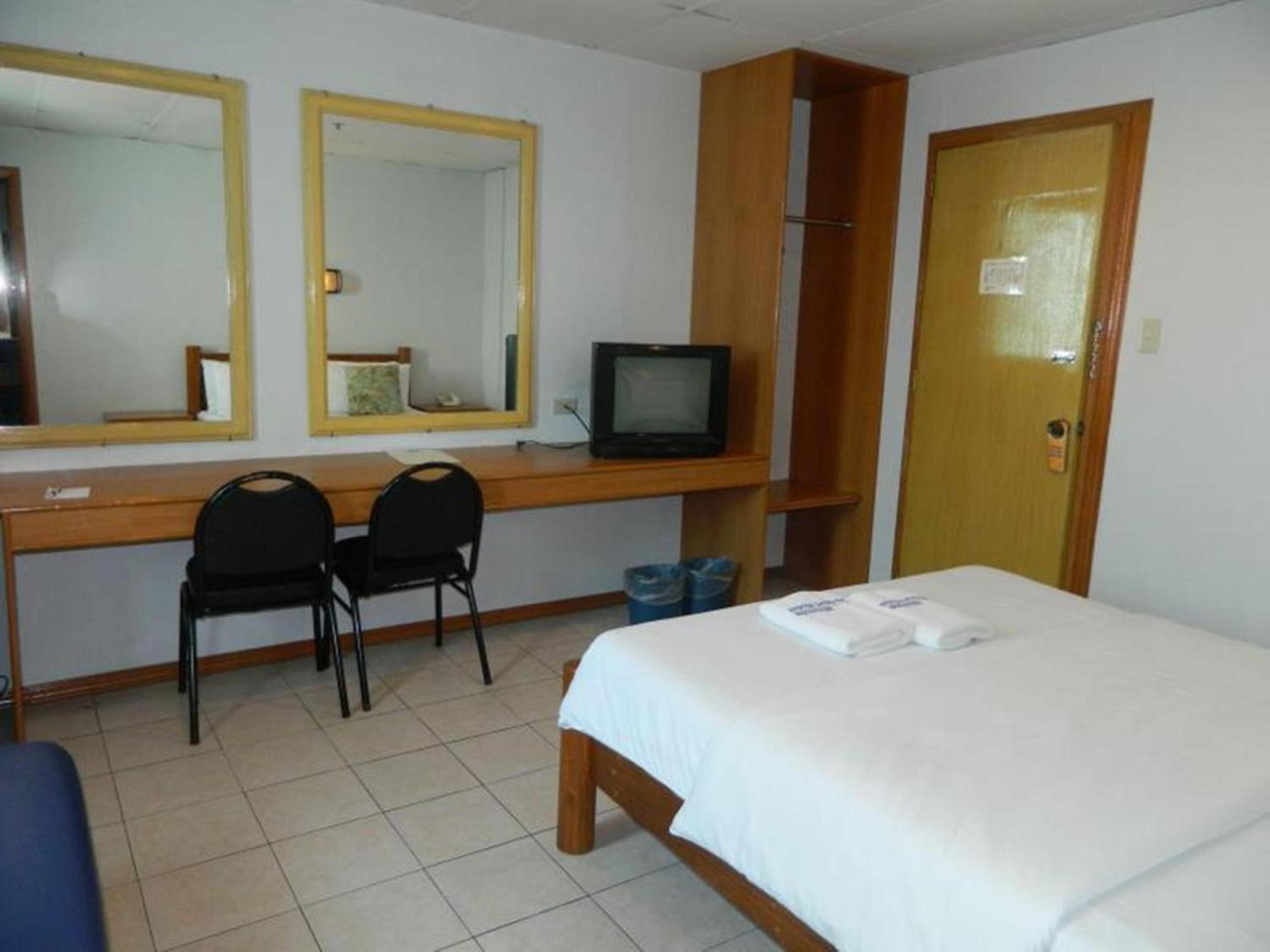 Superior Room (2 Adult) - Photo 3