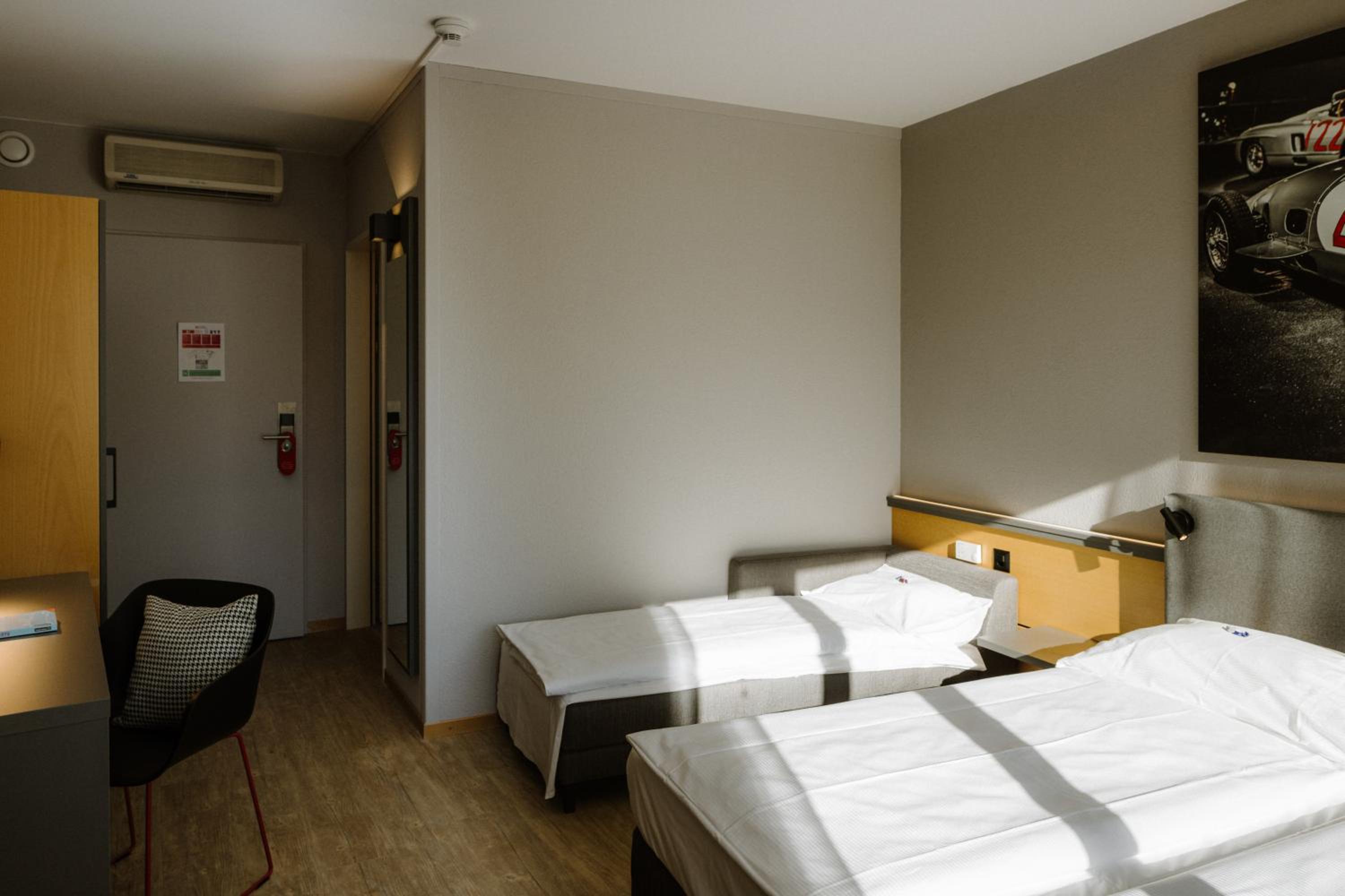 Triple Room photo 2
