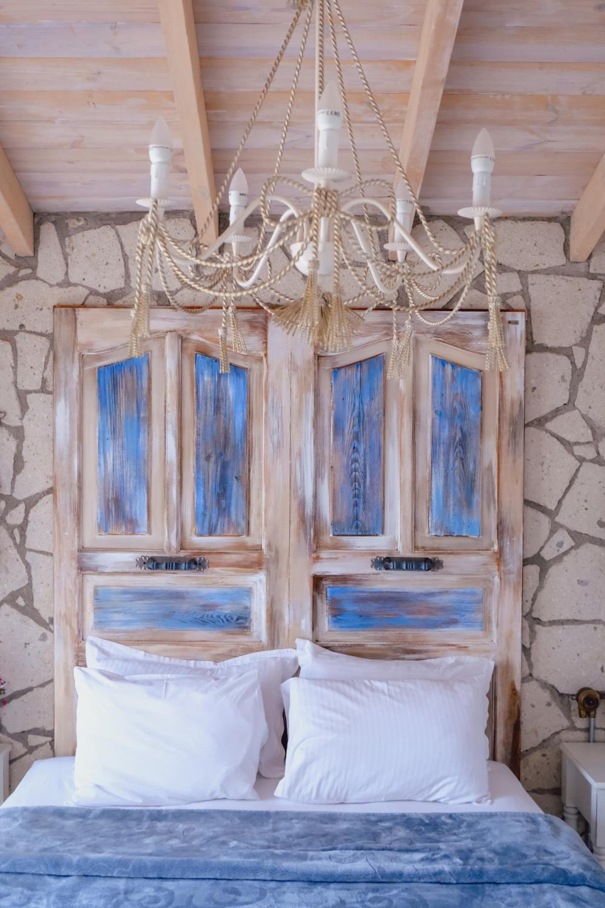 Double Room with Spa Bath - Photo 4