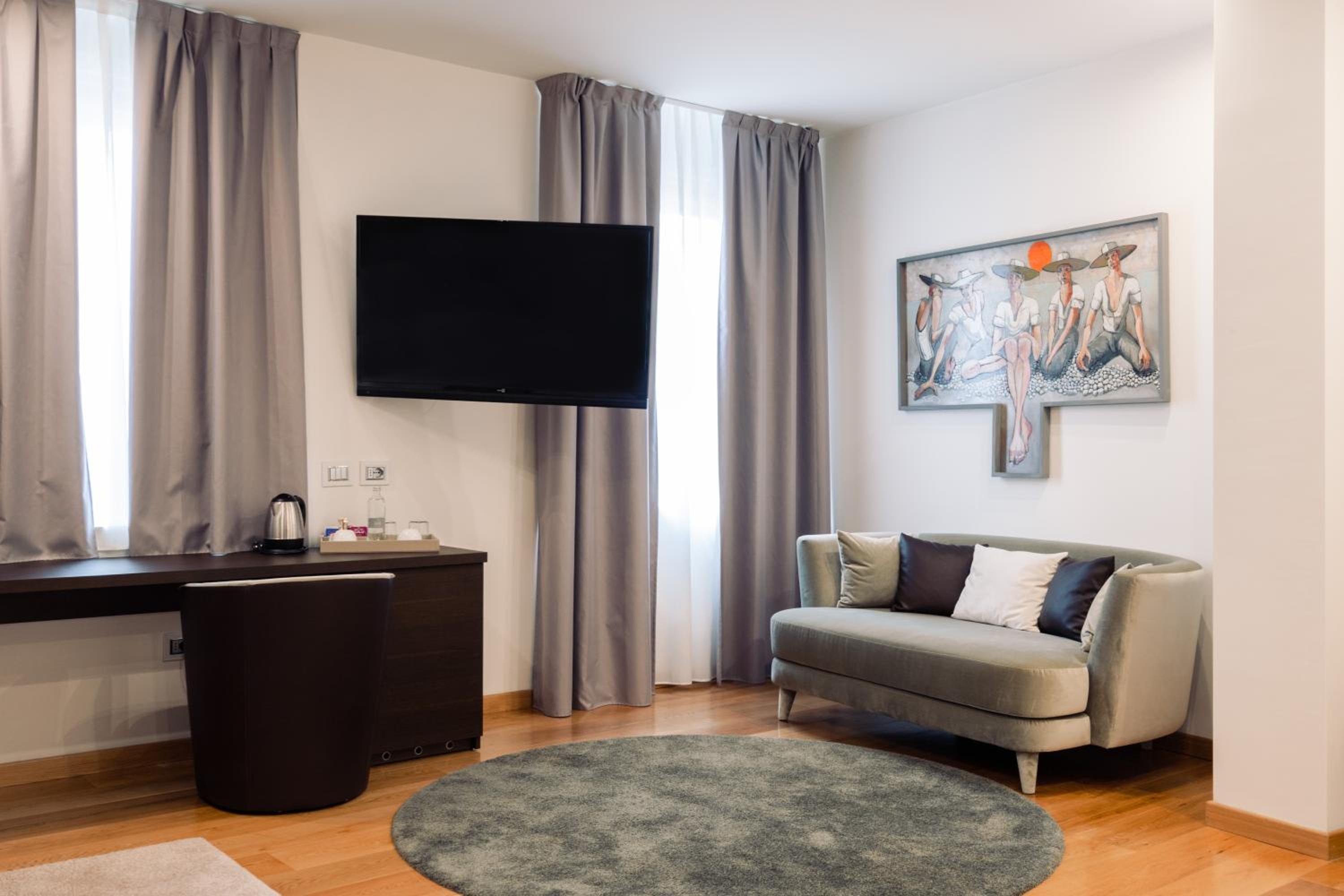 Junior Suite - Photo 10