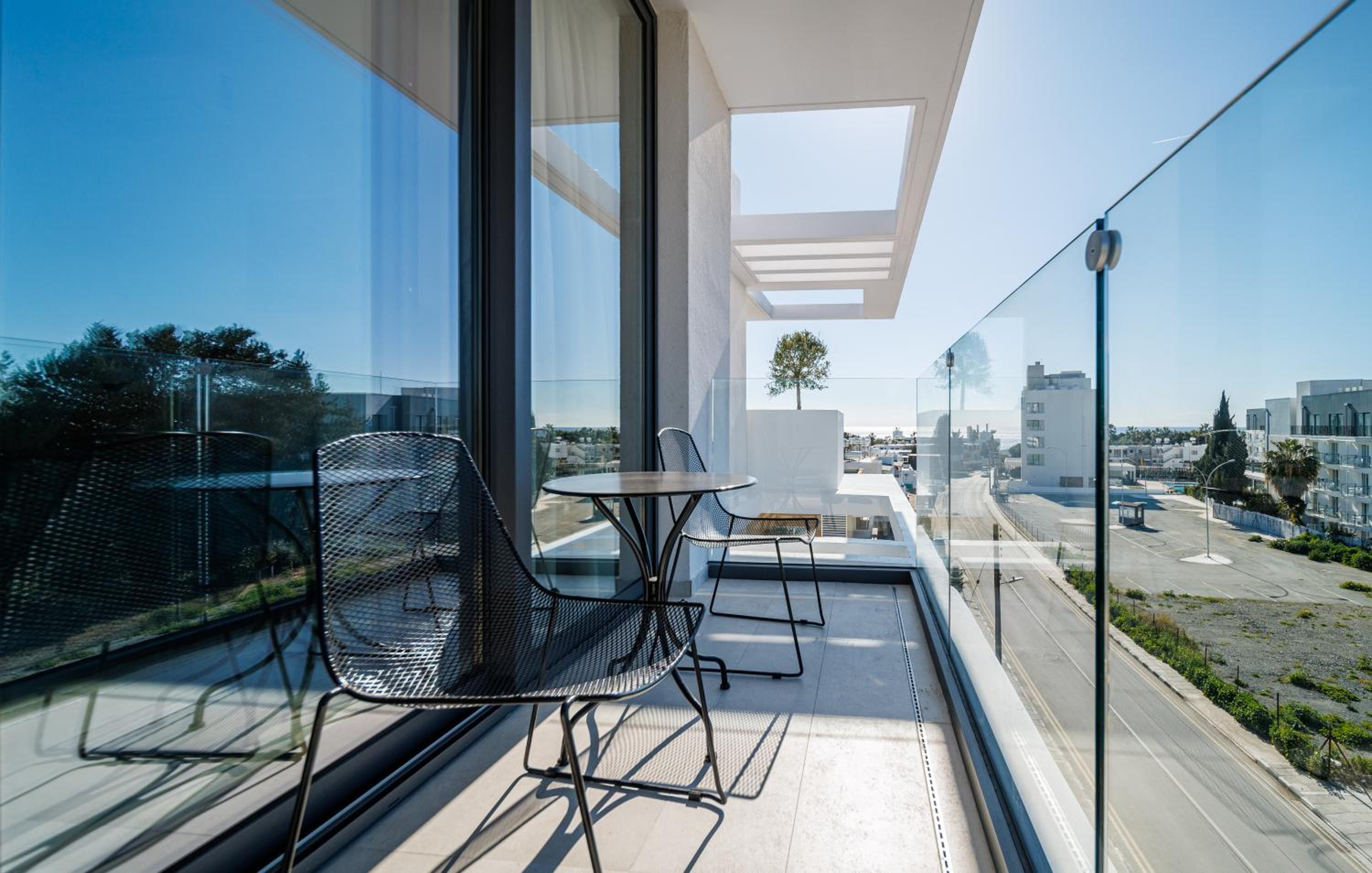 Double Room with Balcony - Photo 7