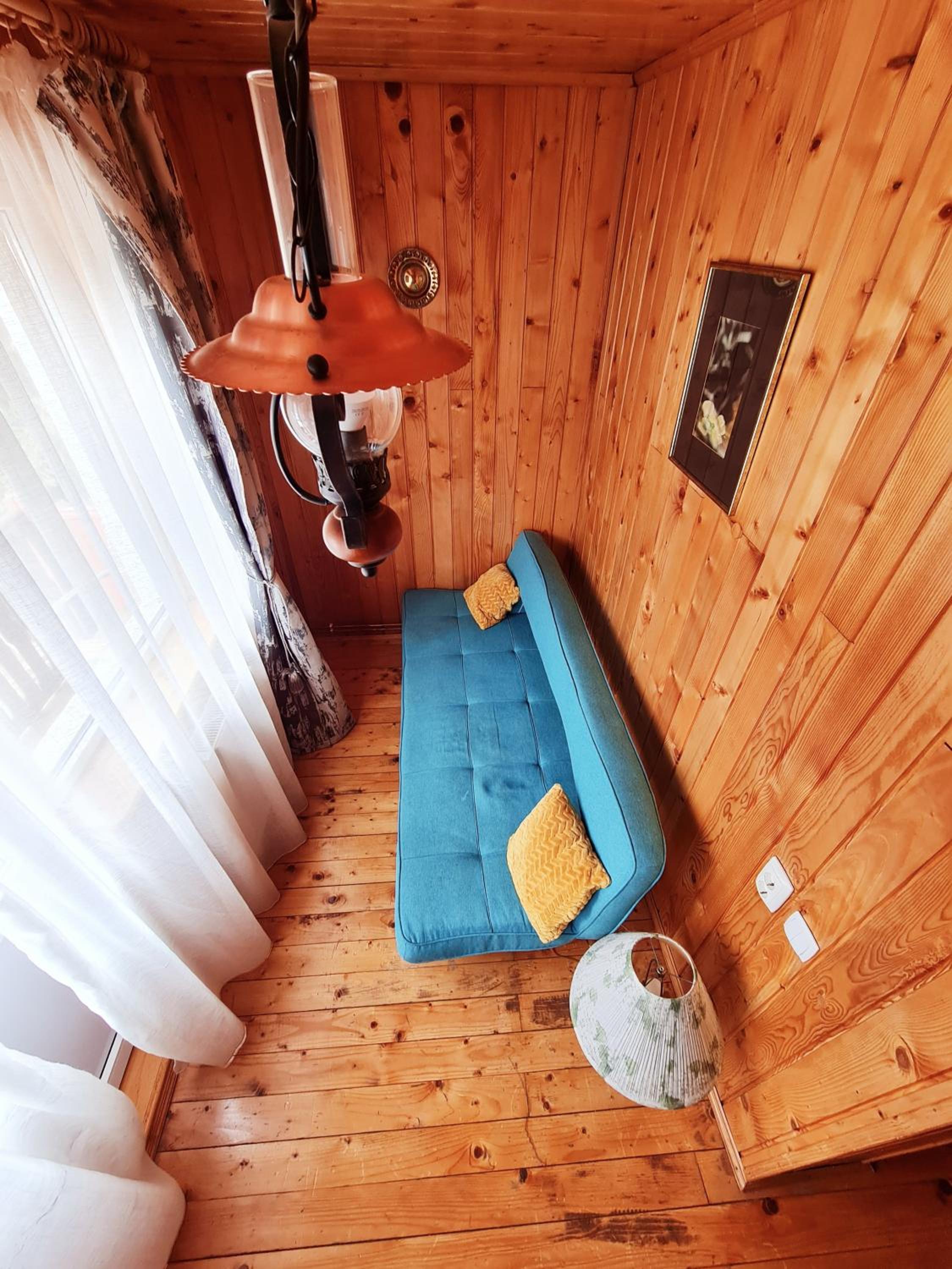 Five-Bedroom House - Photo 55
