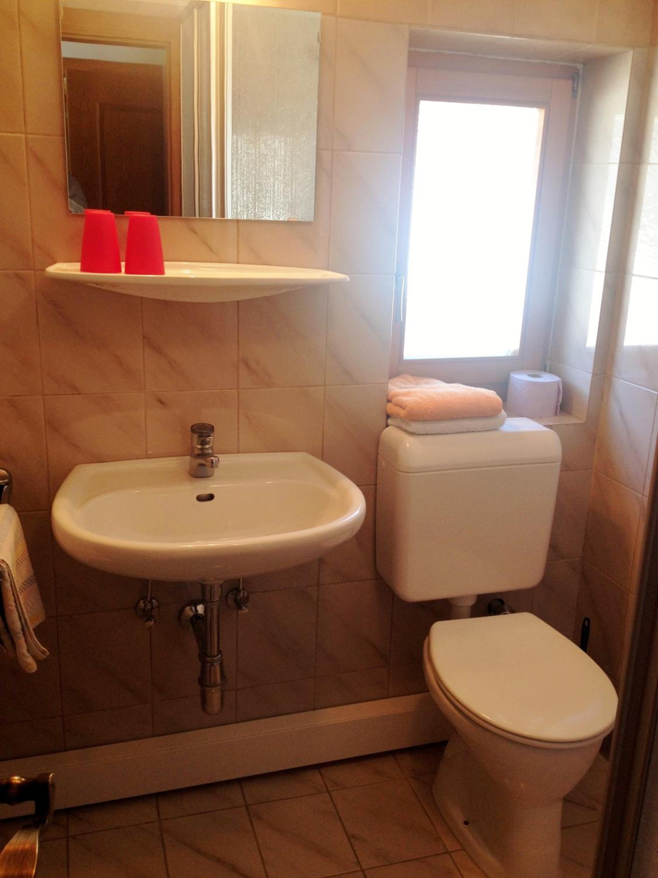Studio Apartment photo 3