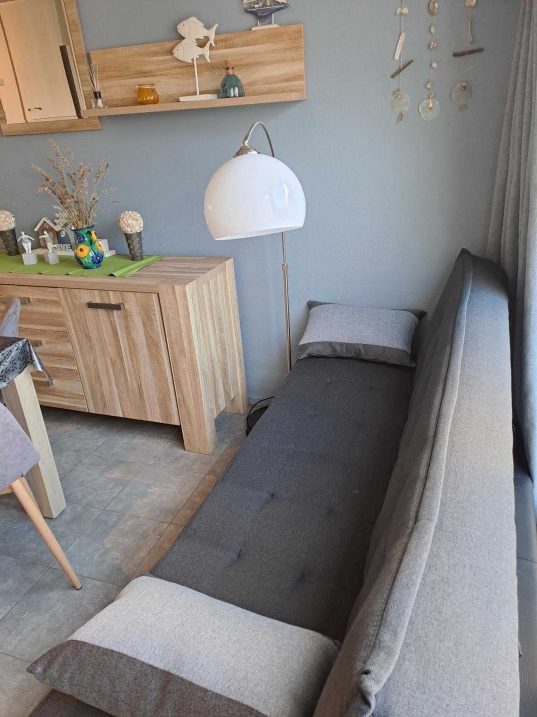 One-Bedroom House photo 2
