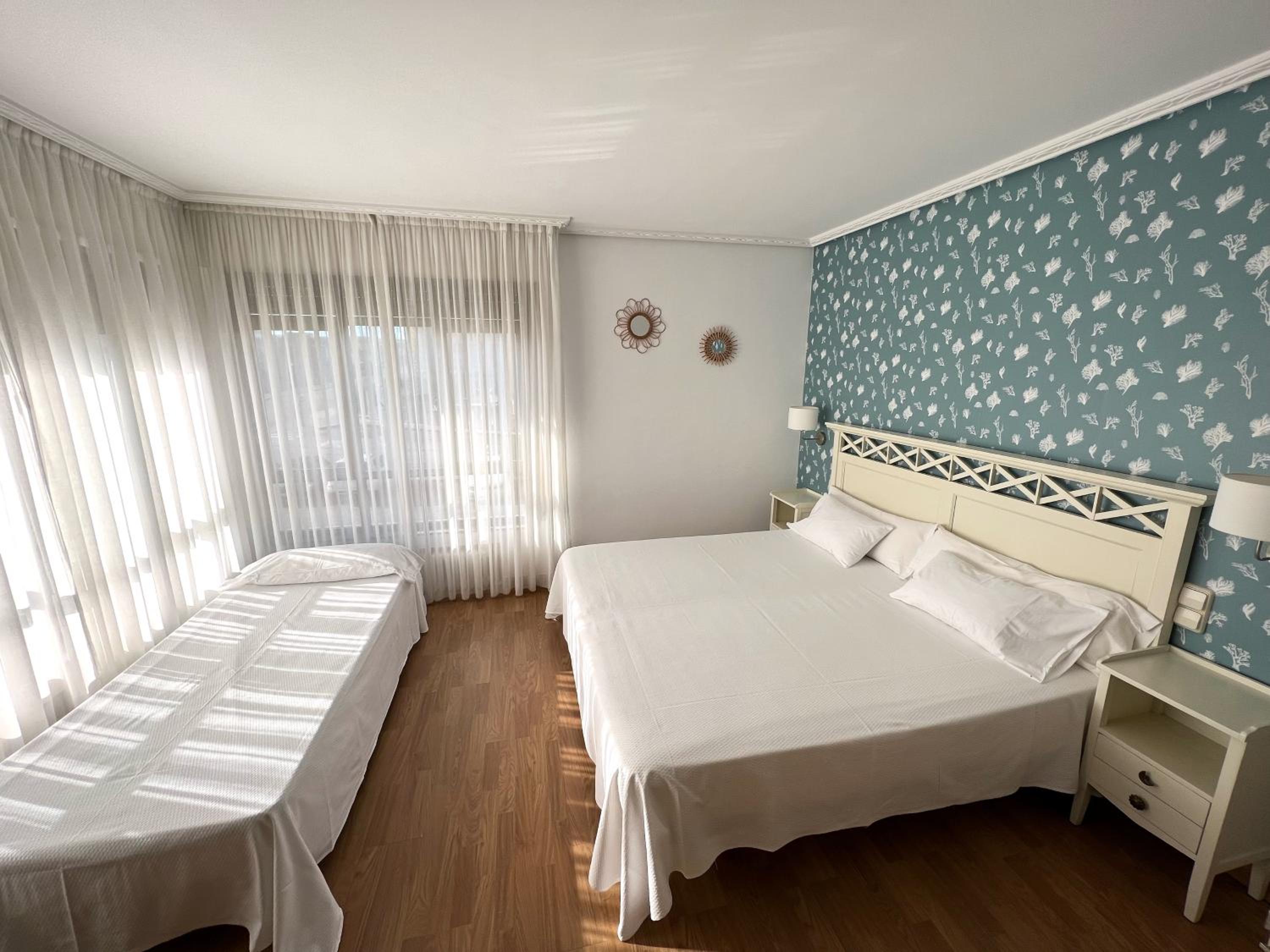 Triple Room - Photo 5