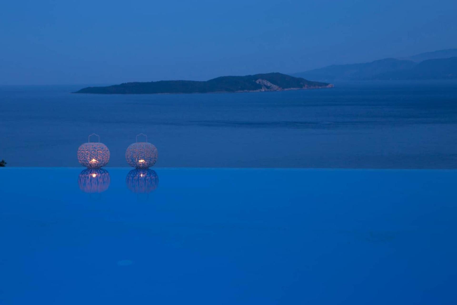 Villa photo 3