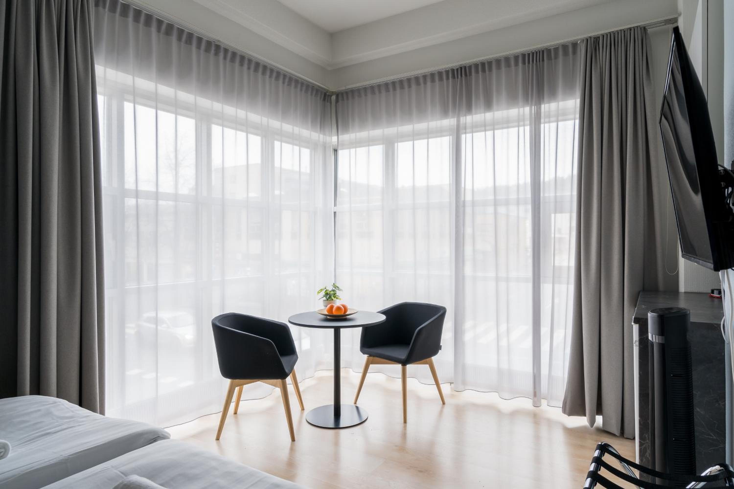 Superior Twin Room with City View photo 1