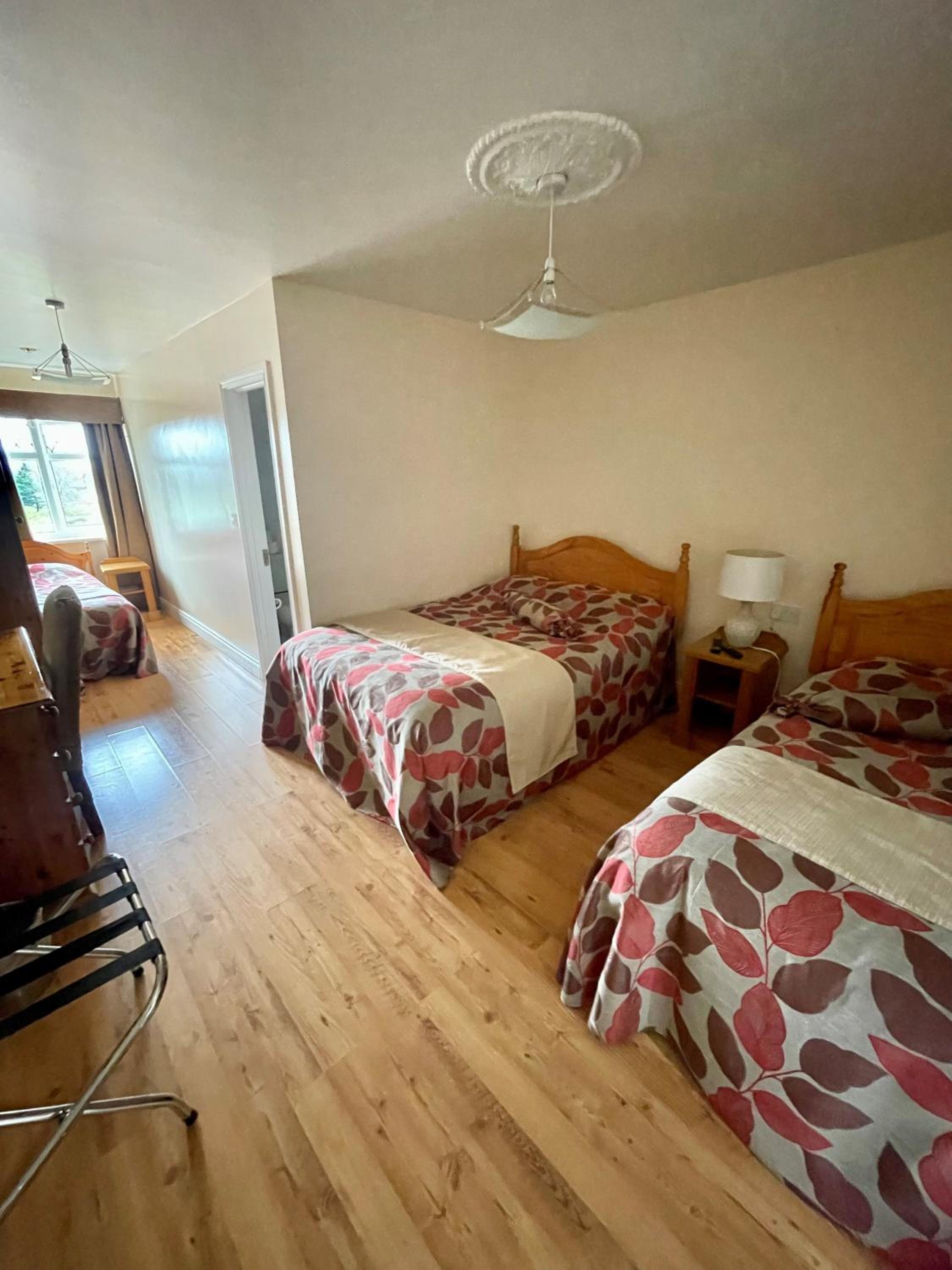 Triple Room with Shower photo 1