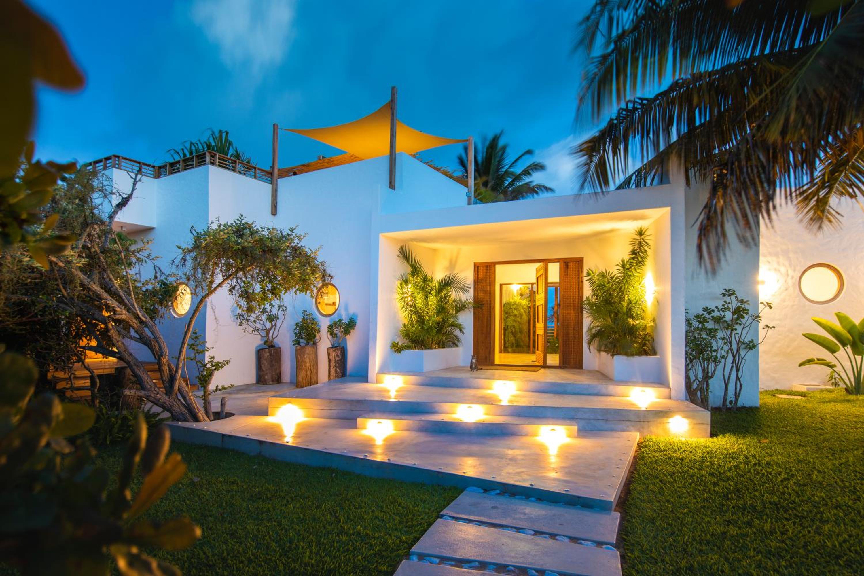 Villa - Beach Front photo 3