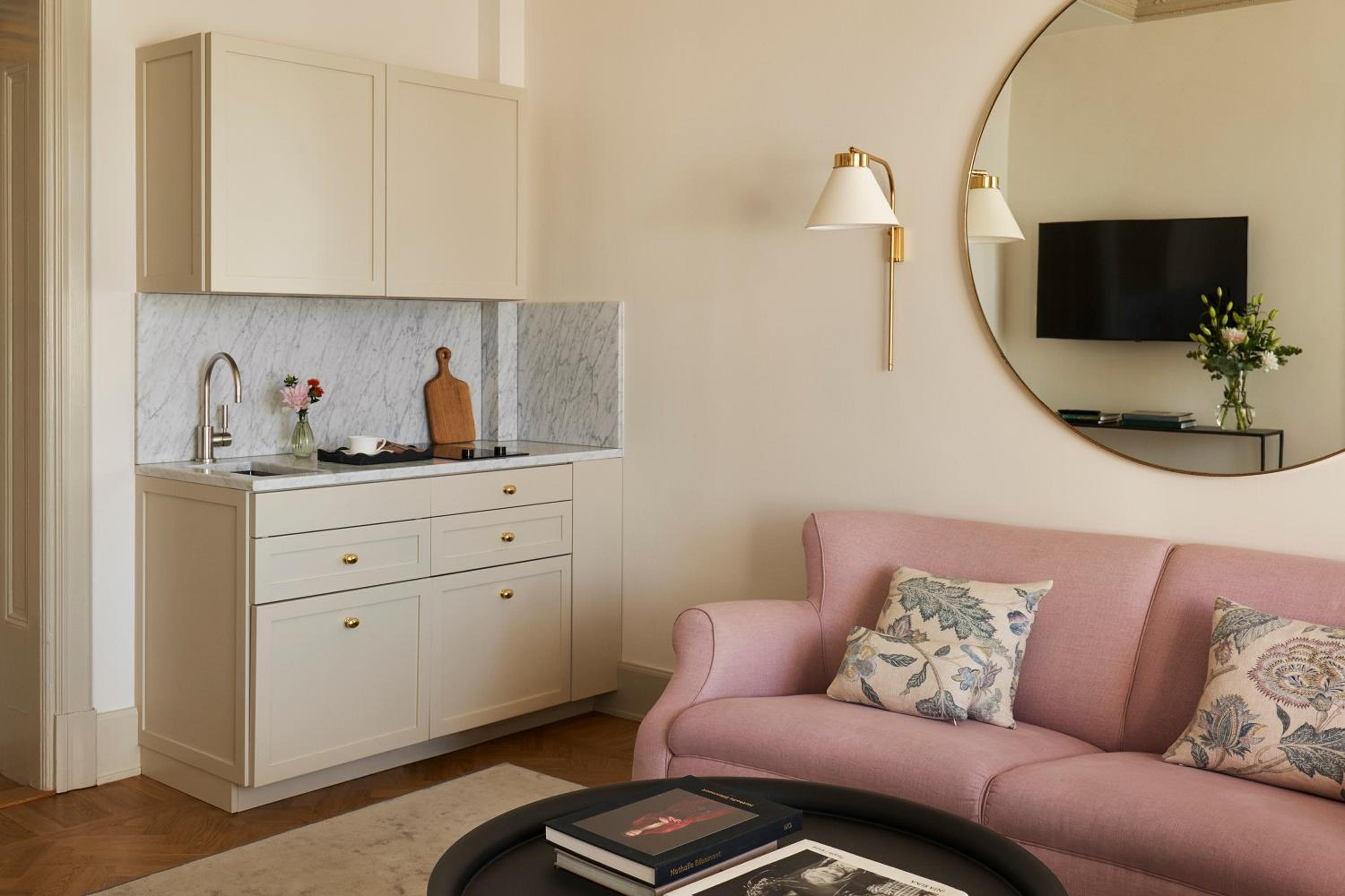 Executive Suite photo 2