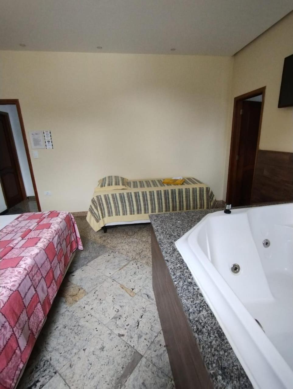King Suite with Spa Bath